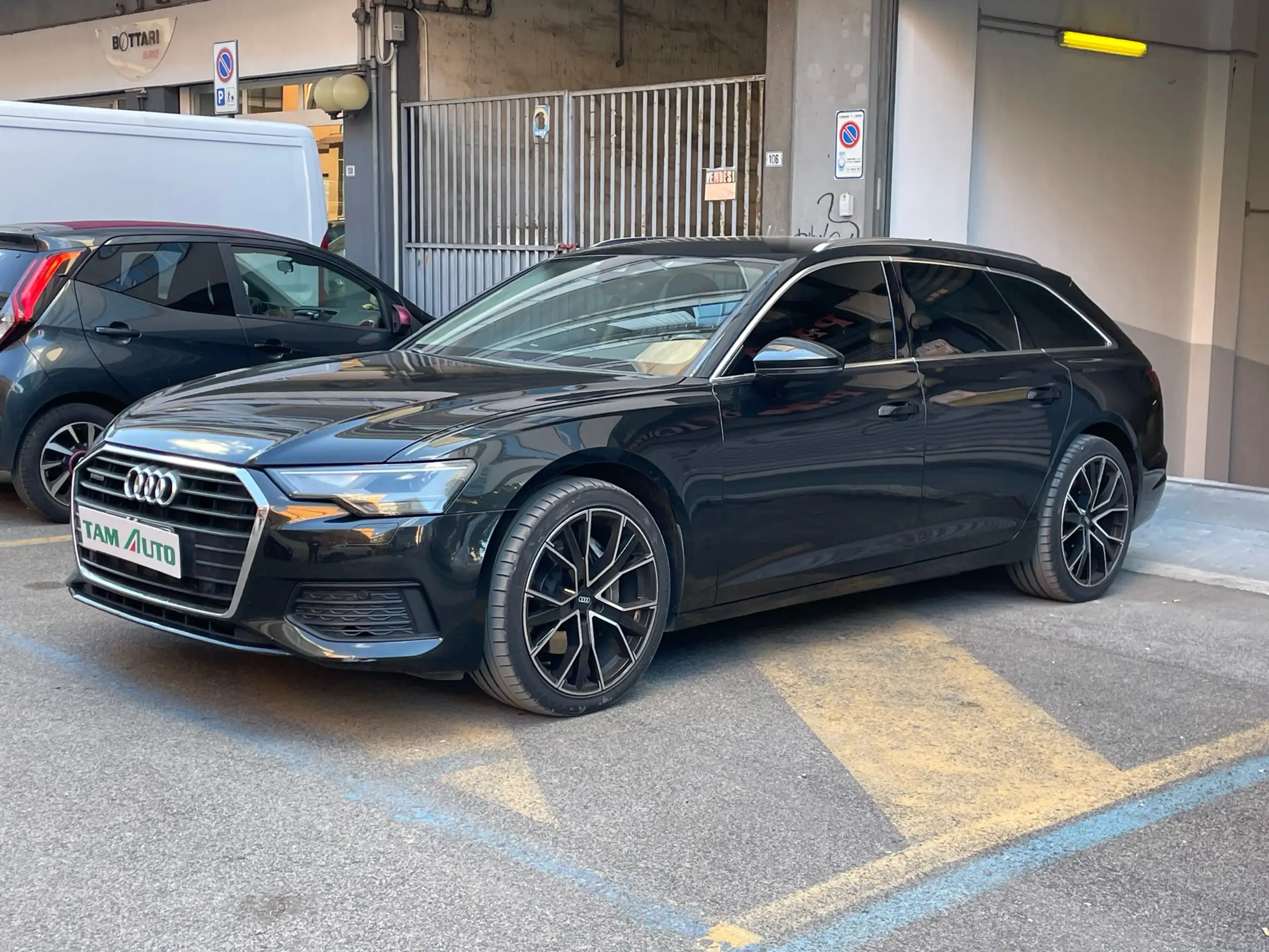 Audi - A6