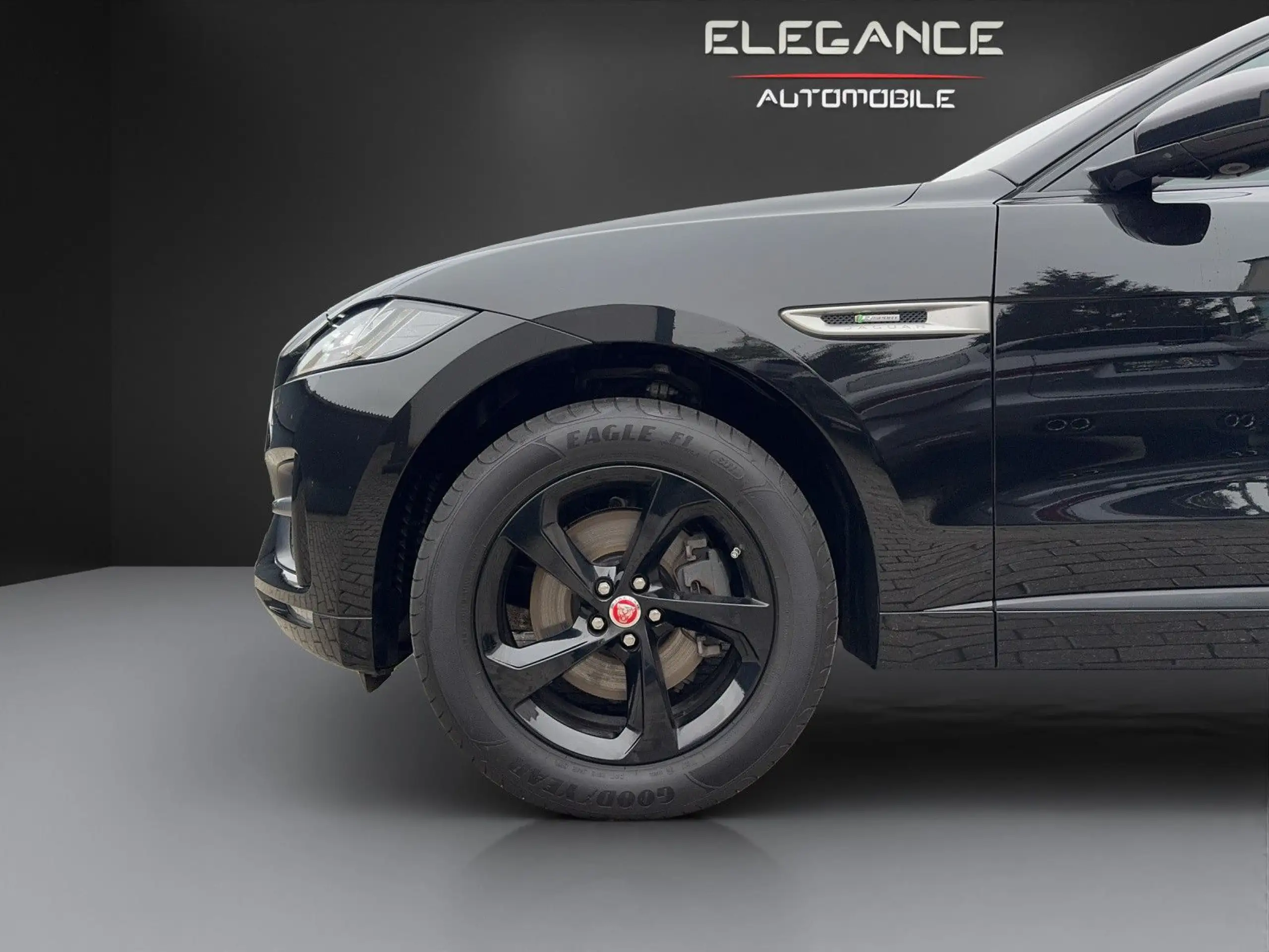 Jaguar - F-Pace