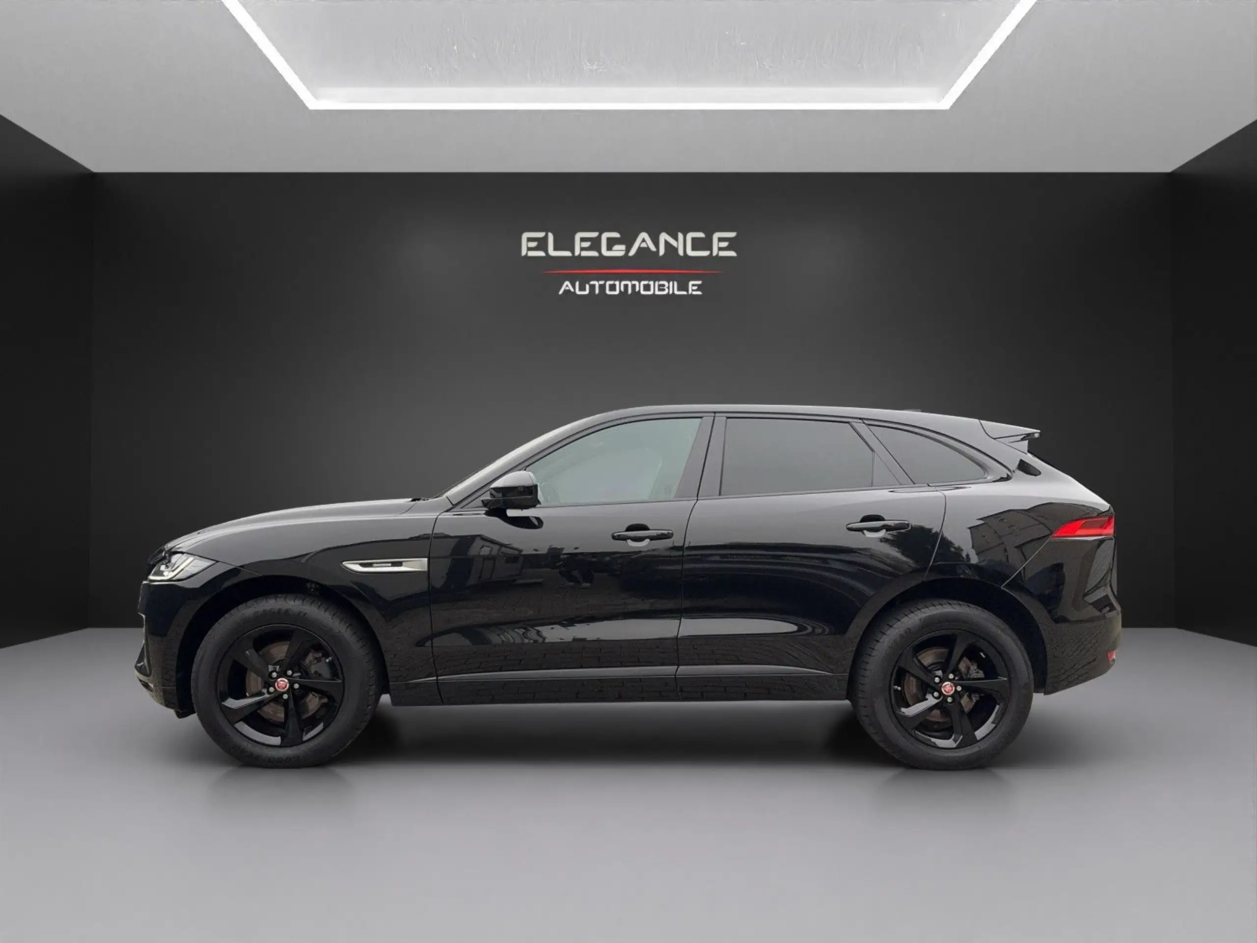 Jaguar - F-Pace