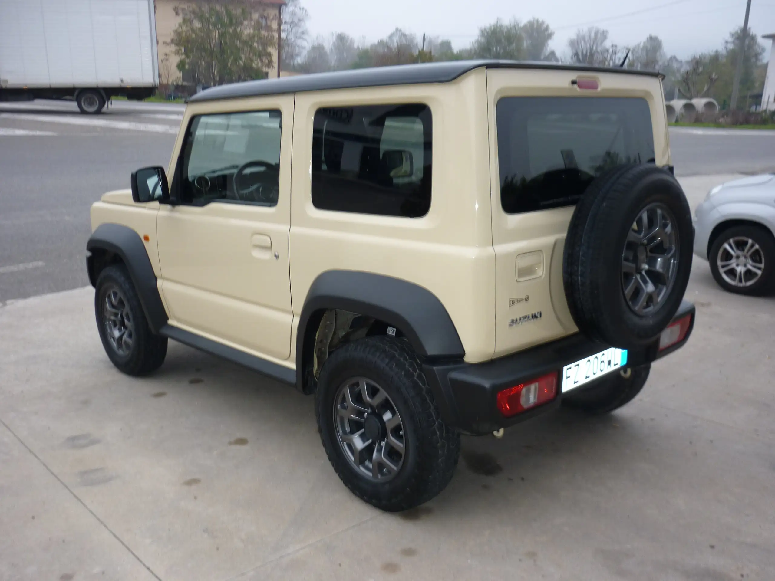 Suzuki - Jimny