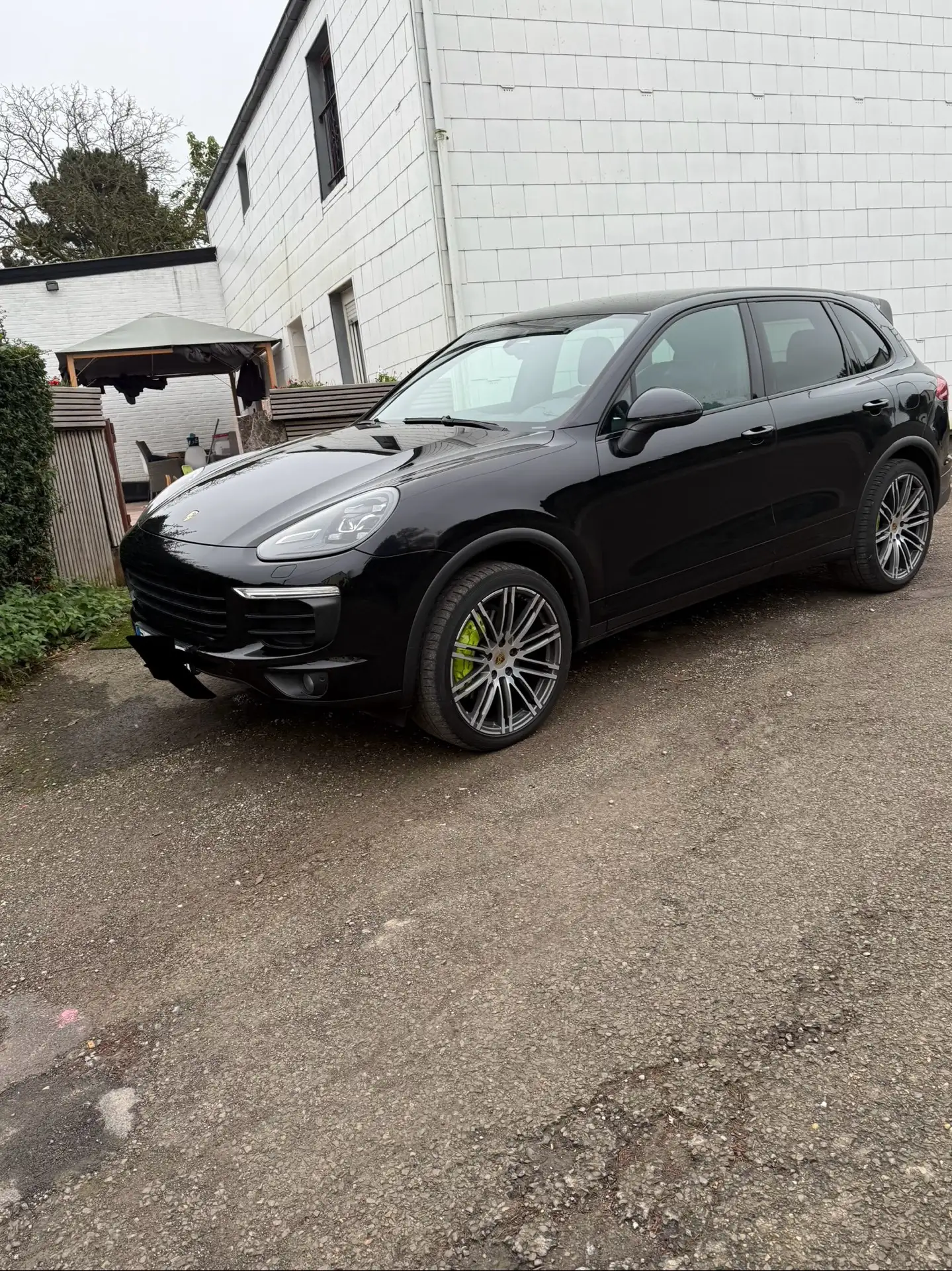 Porsche - Cayenne