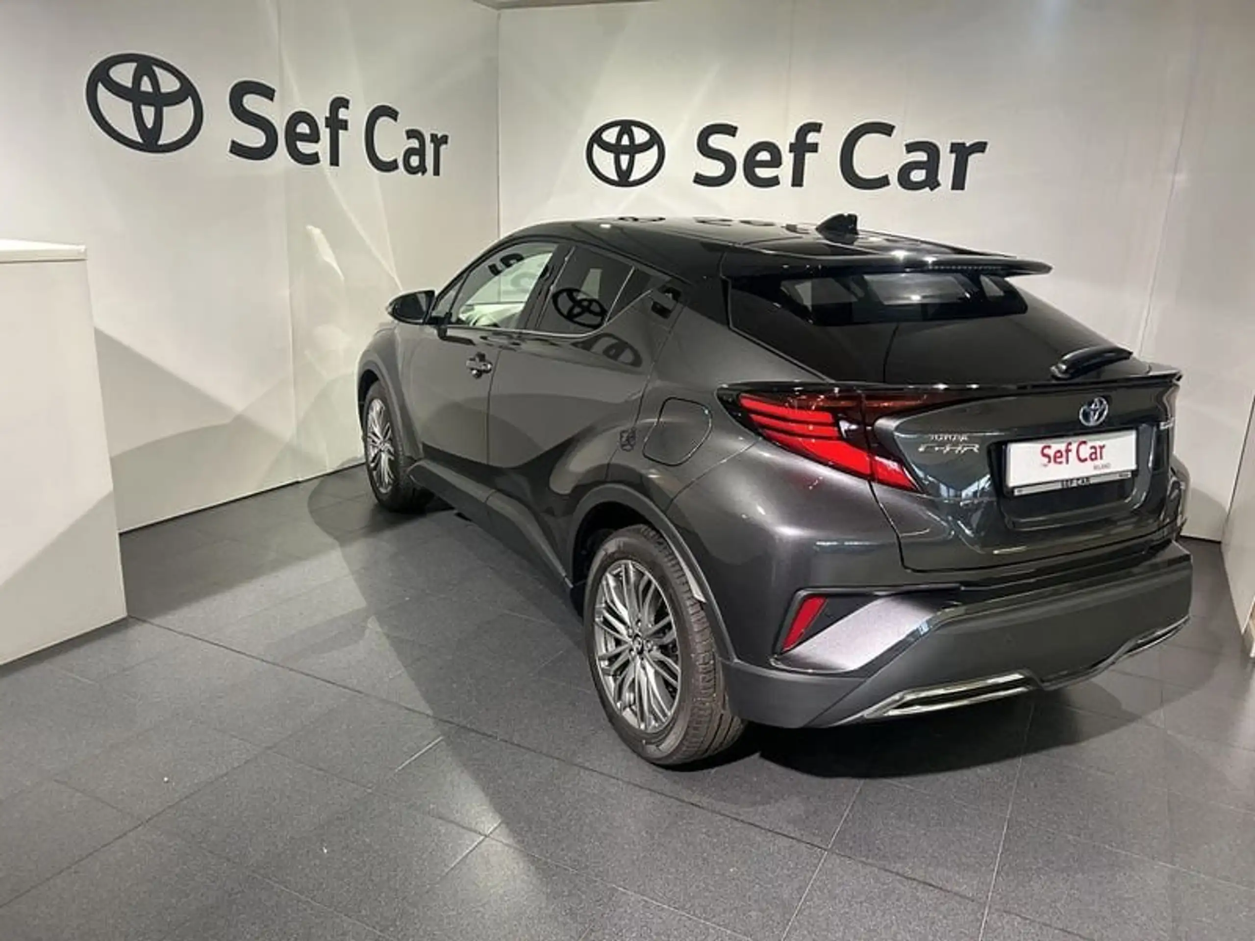 Toyota - C-HR