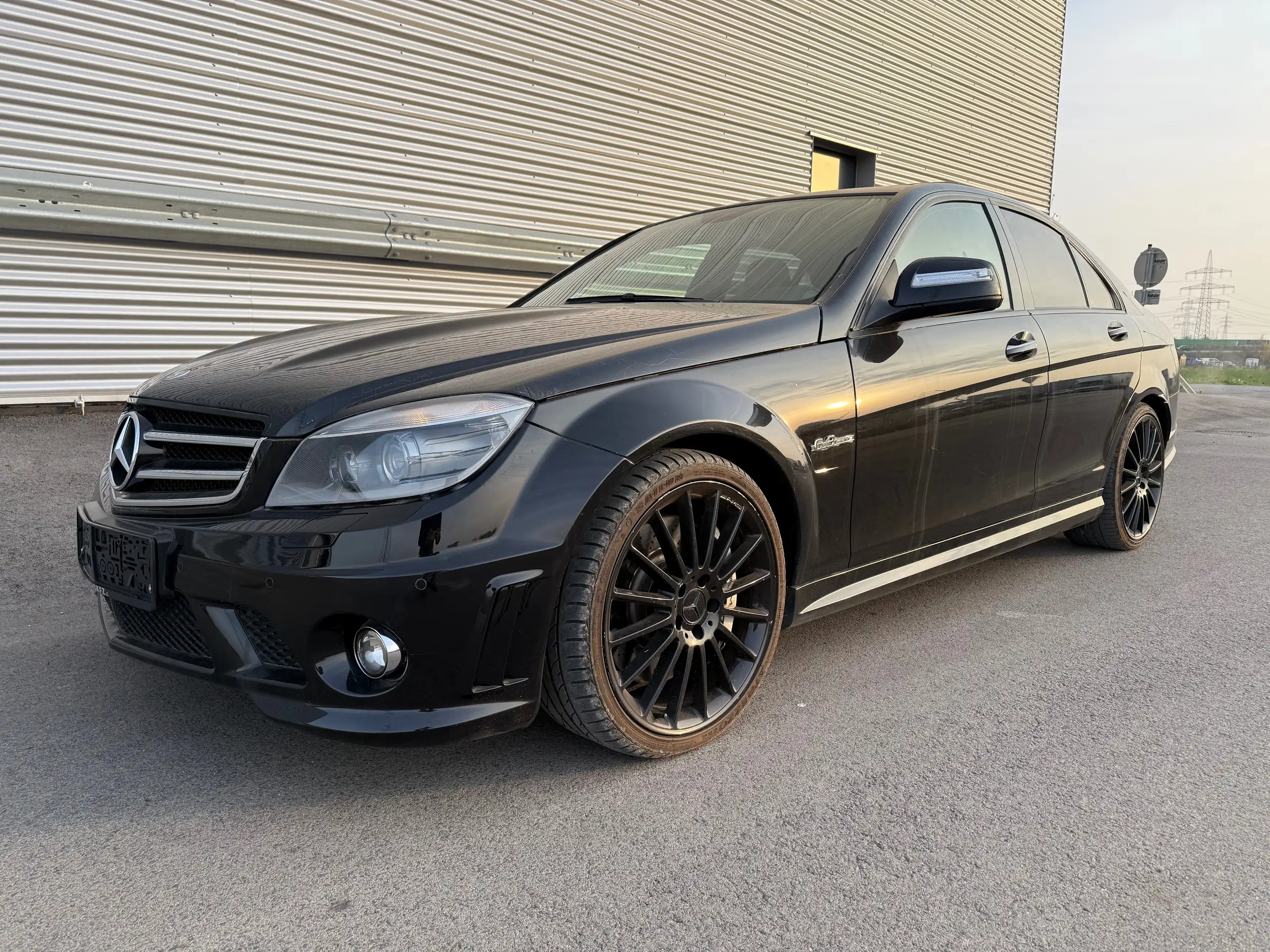 Mercedes-Benz - C 63 AMG