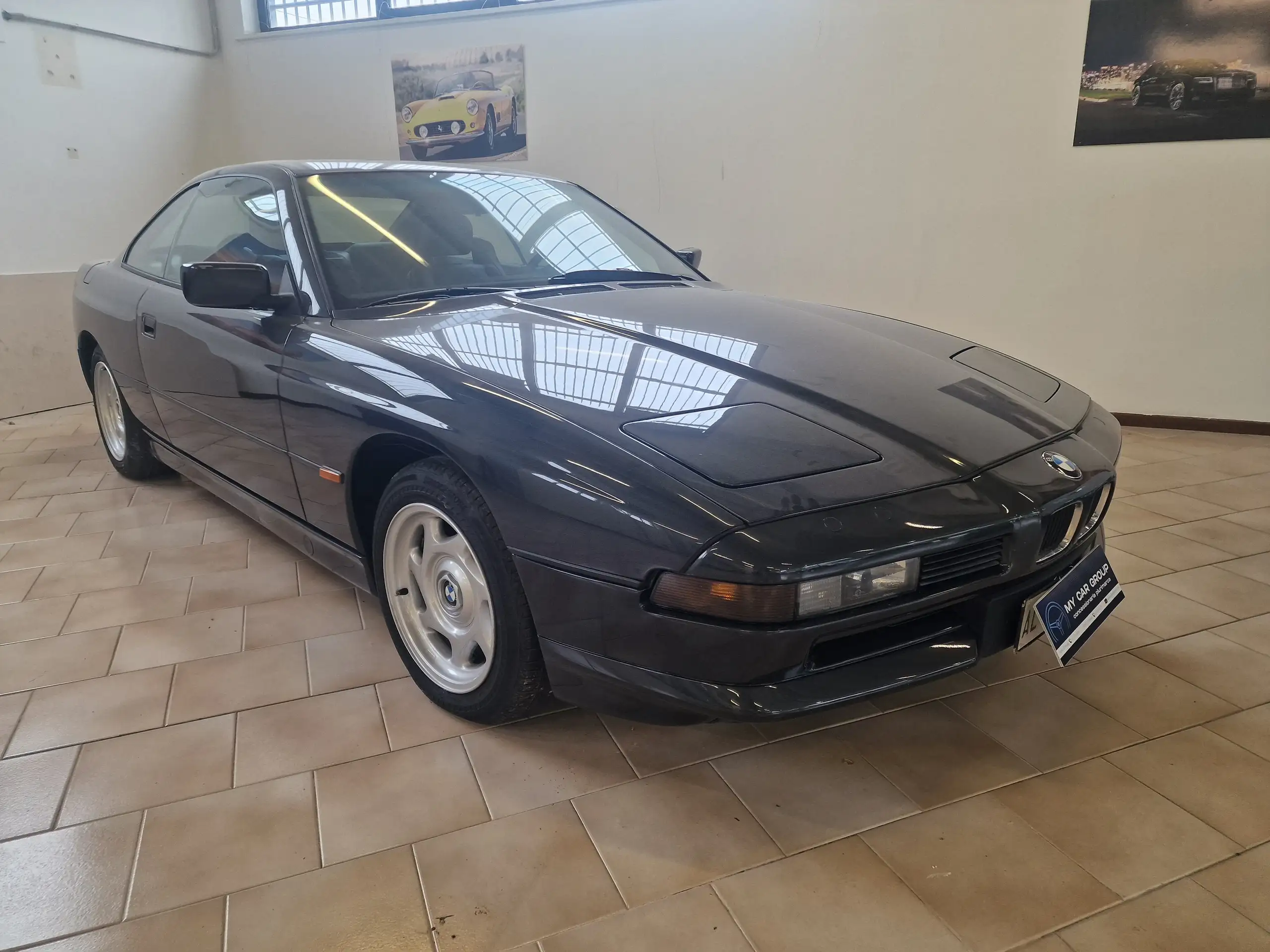 BMW - 850