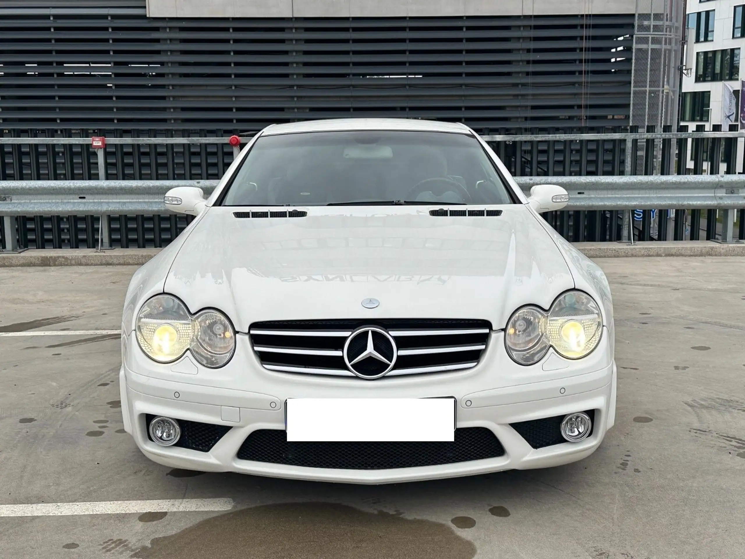 Mercedes-Benz - SL 55 AMG