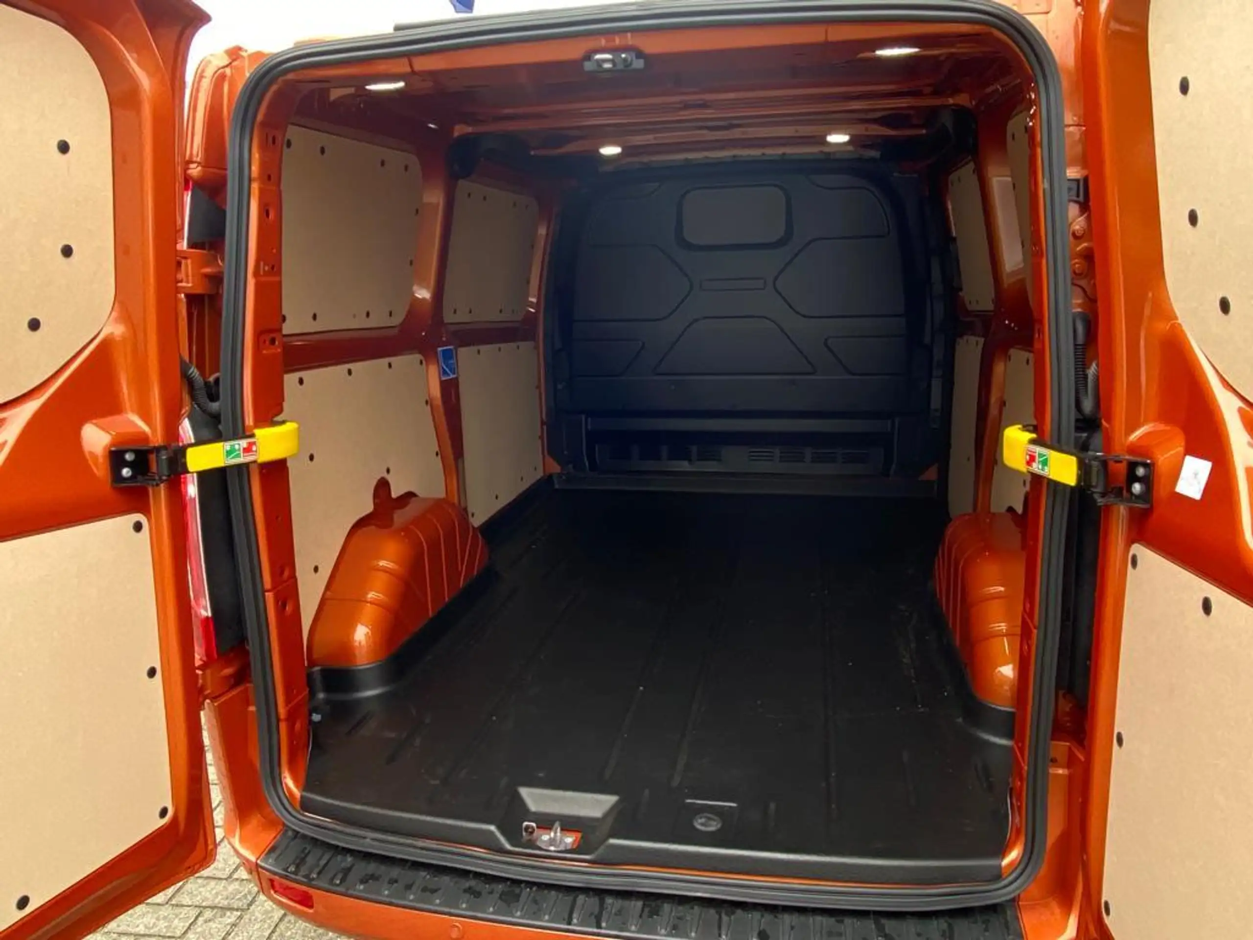 Ford - Transit Custom