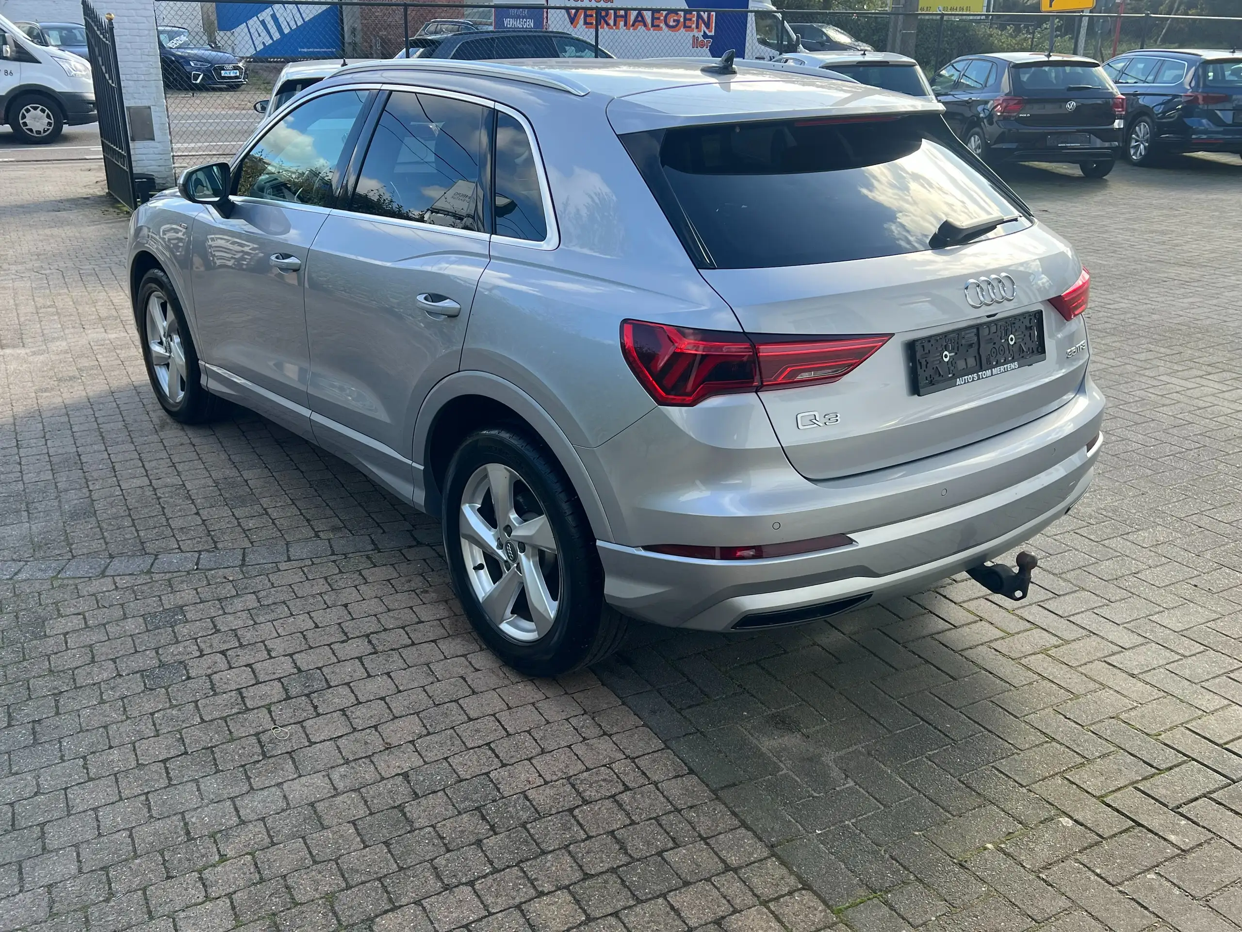 Audi - Q3