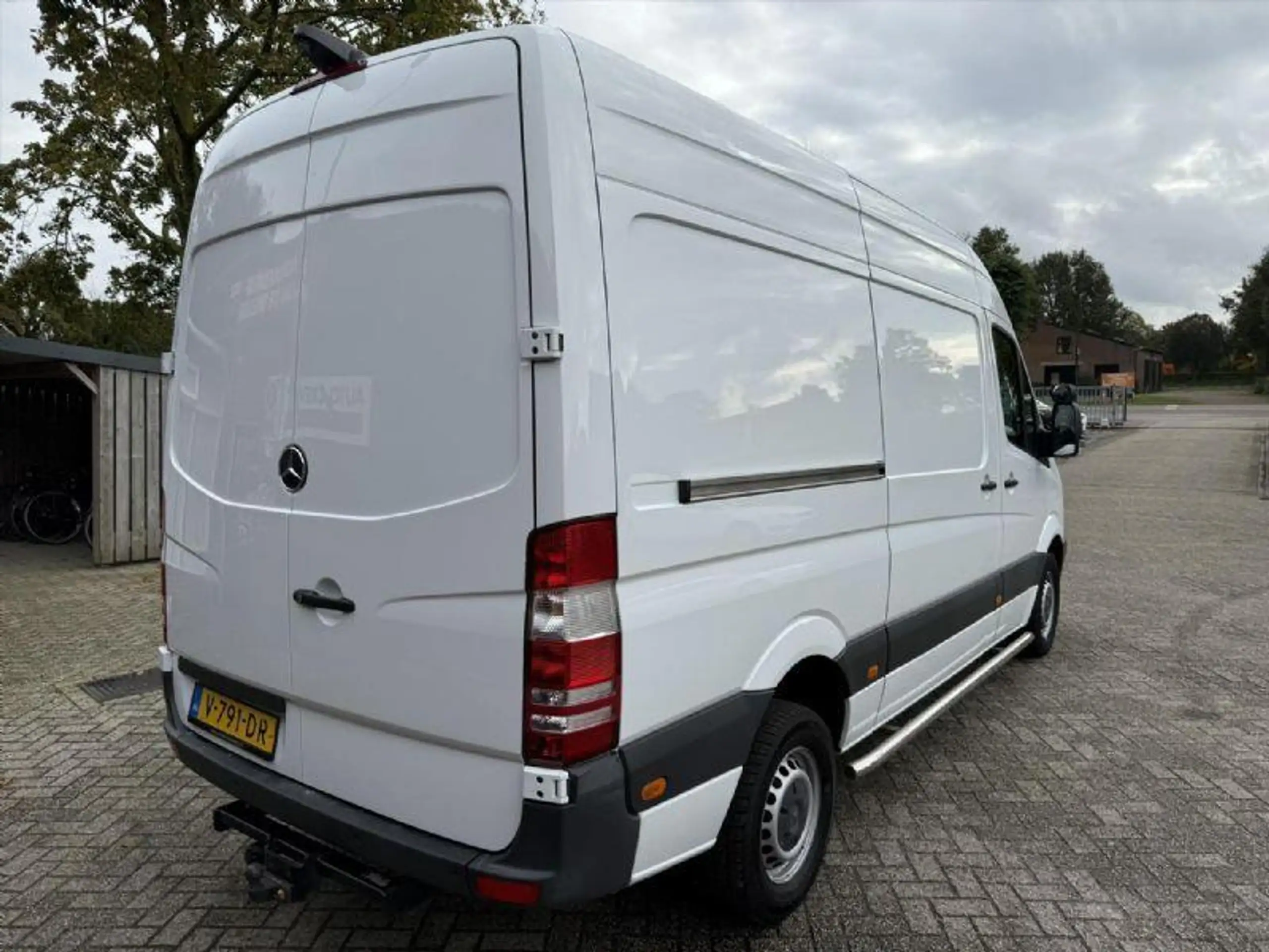 Mercedes-Benz - Sprinter