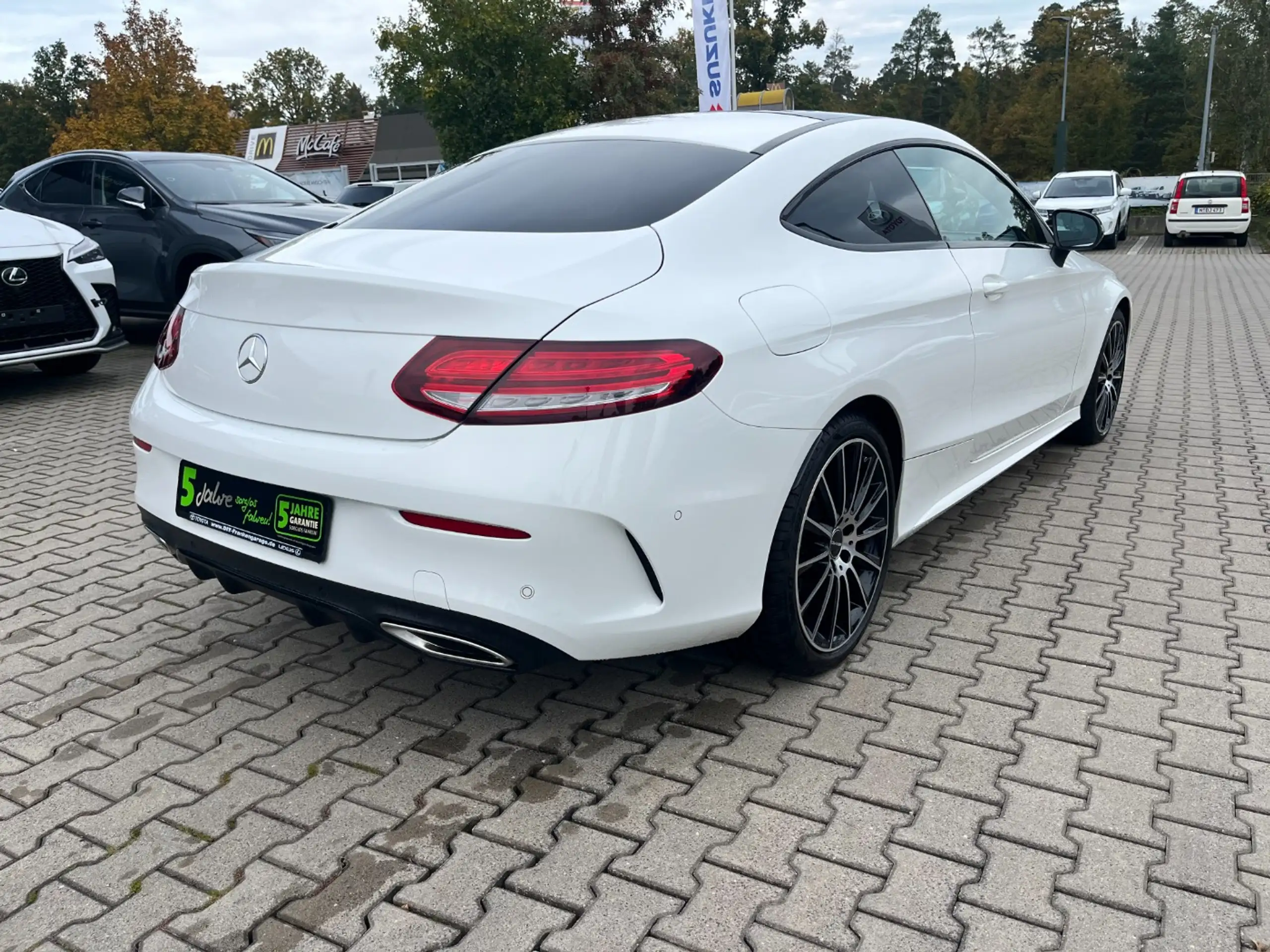 Mercedes-Benz - C 300