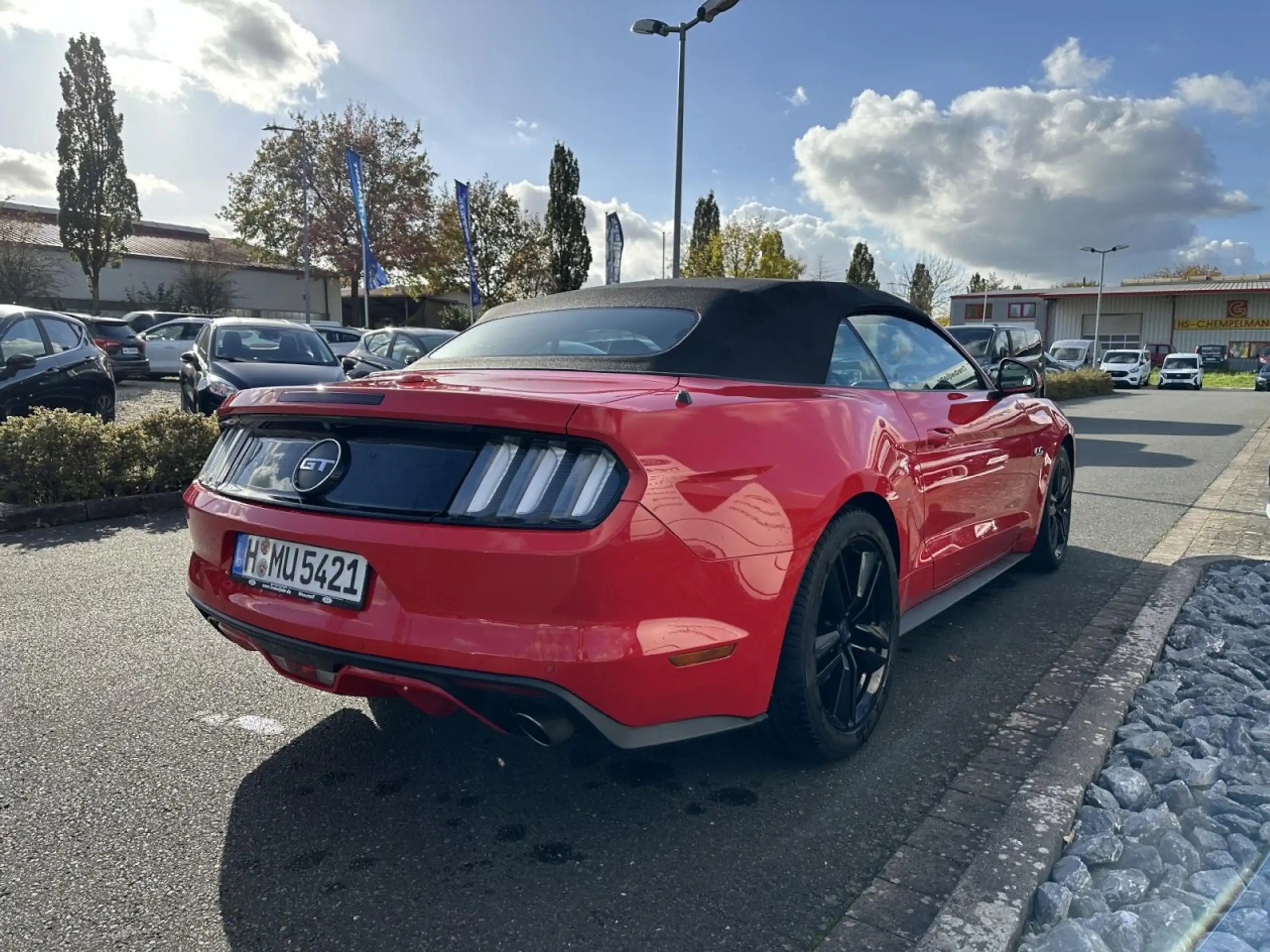 Ford - Mustang