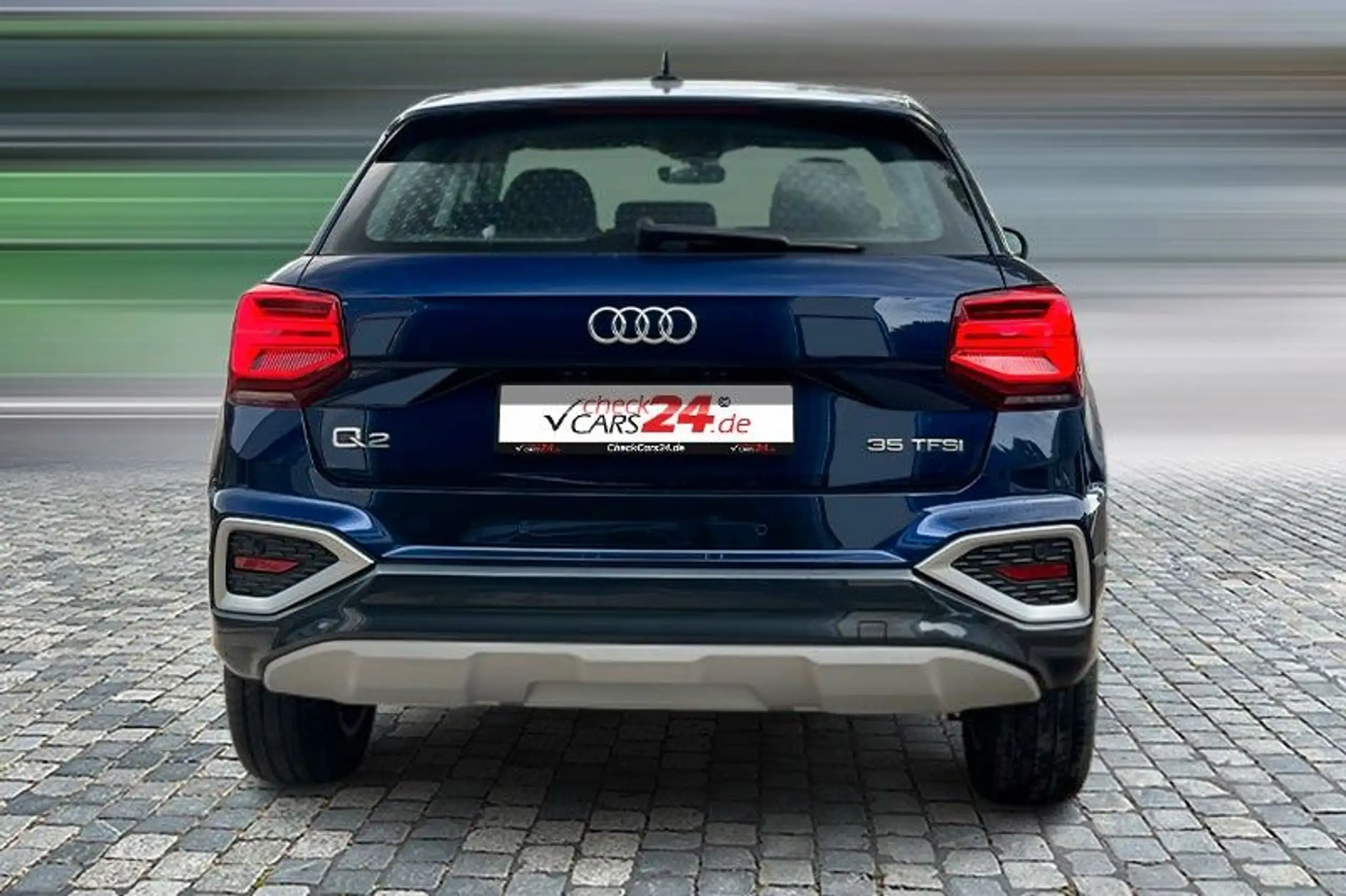 Audi - Q2