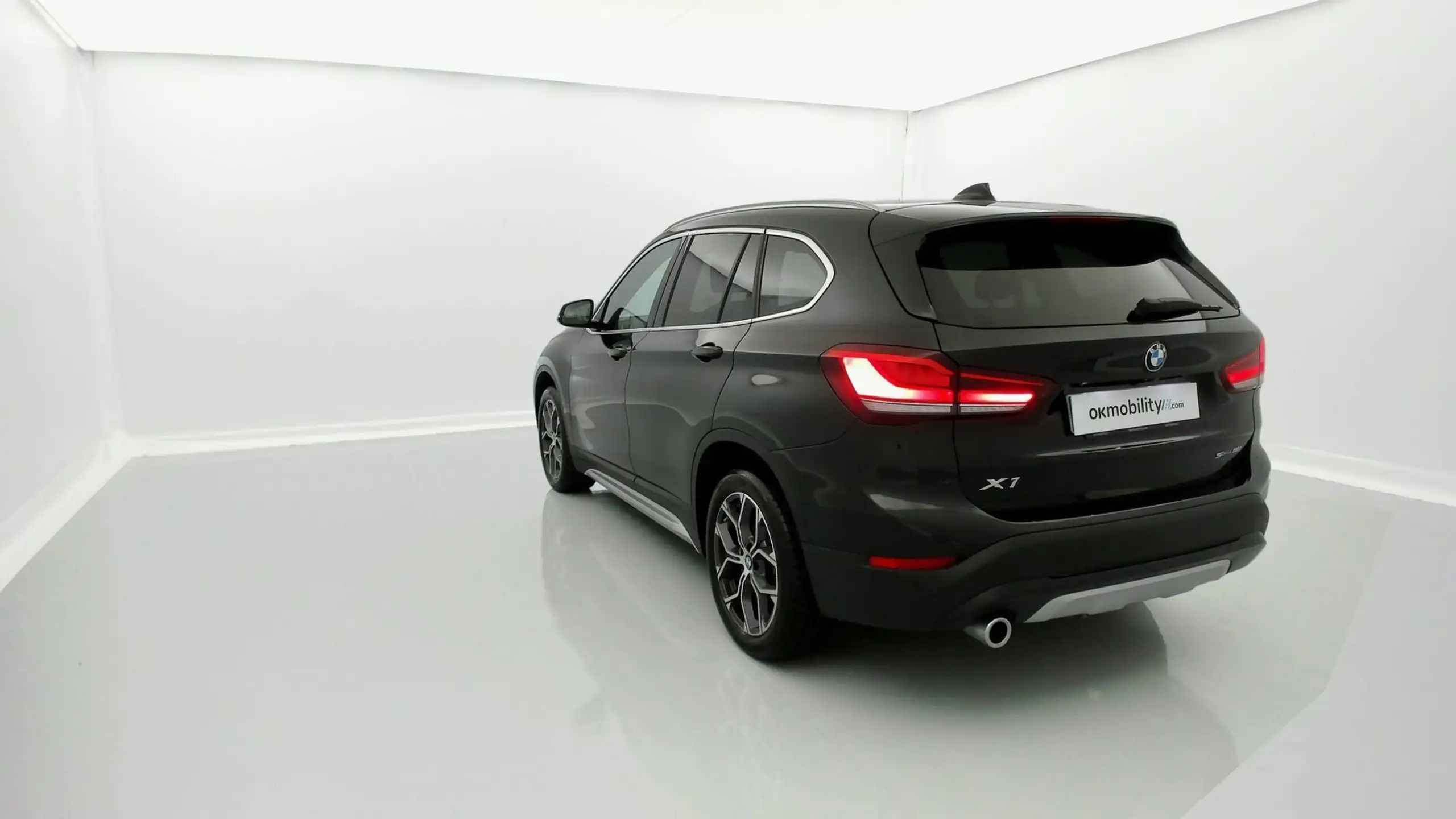 BMW - X1