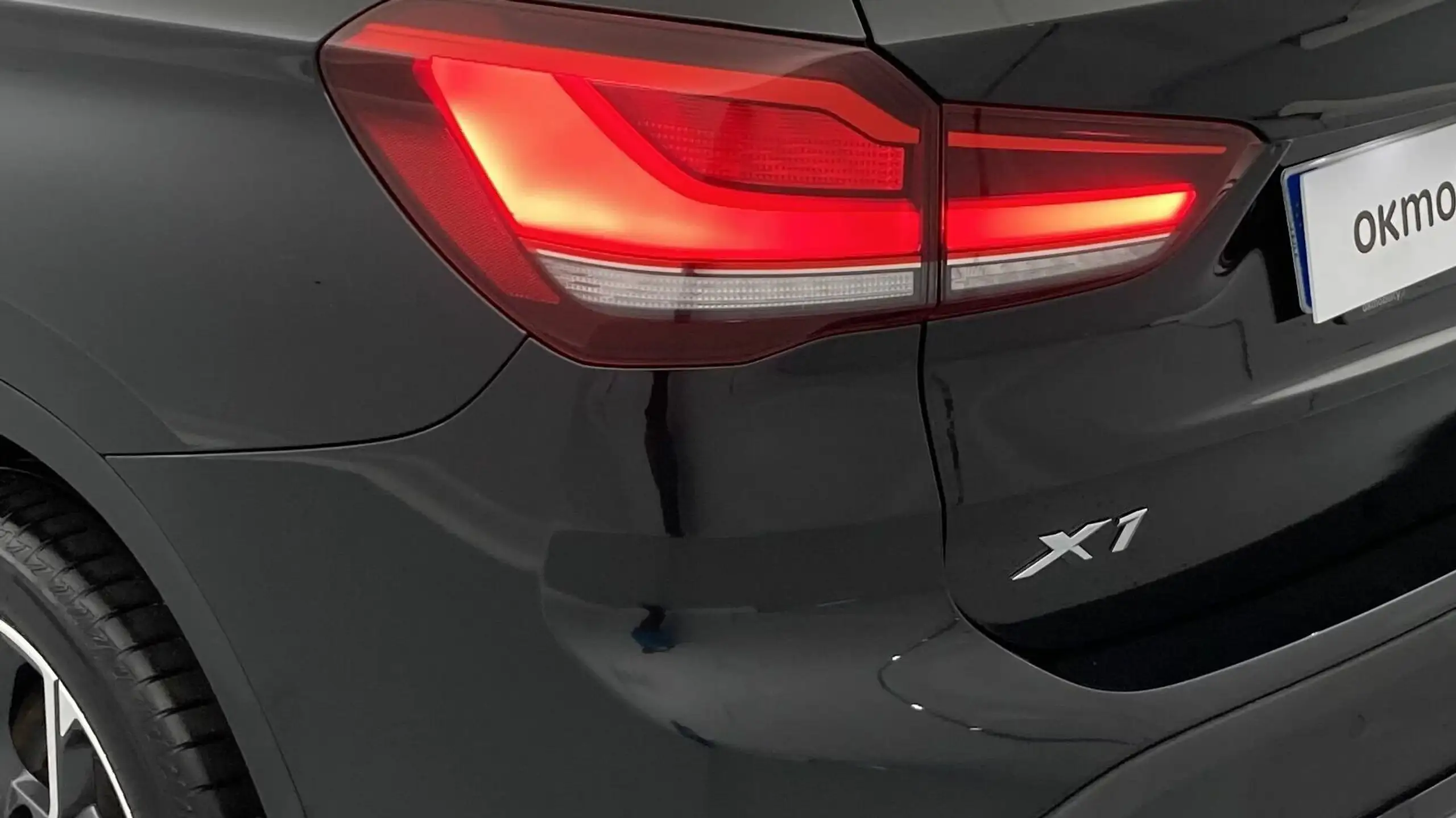 BMW - X1