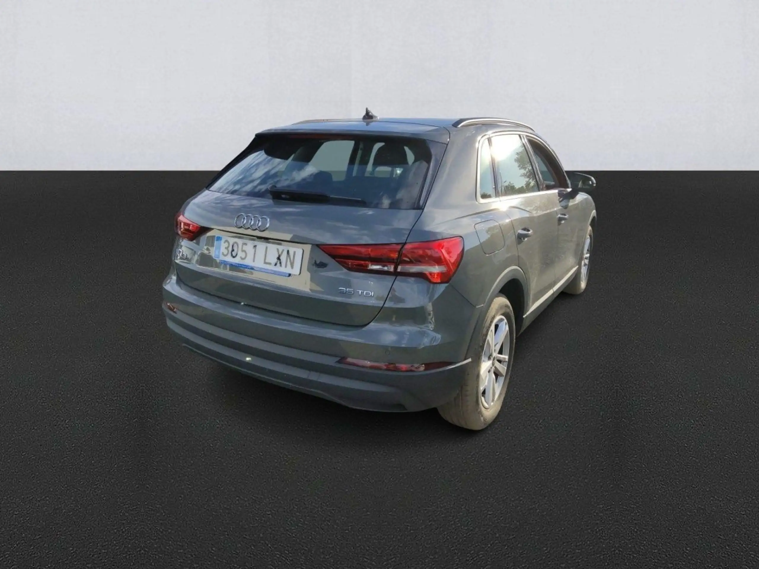 Audi - Q3