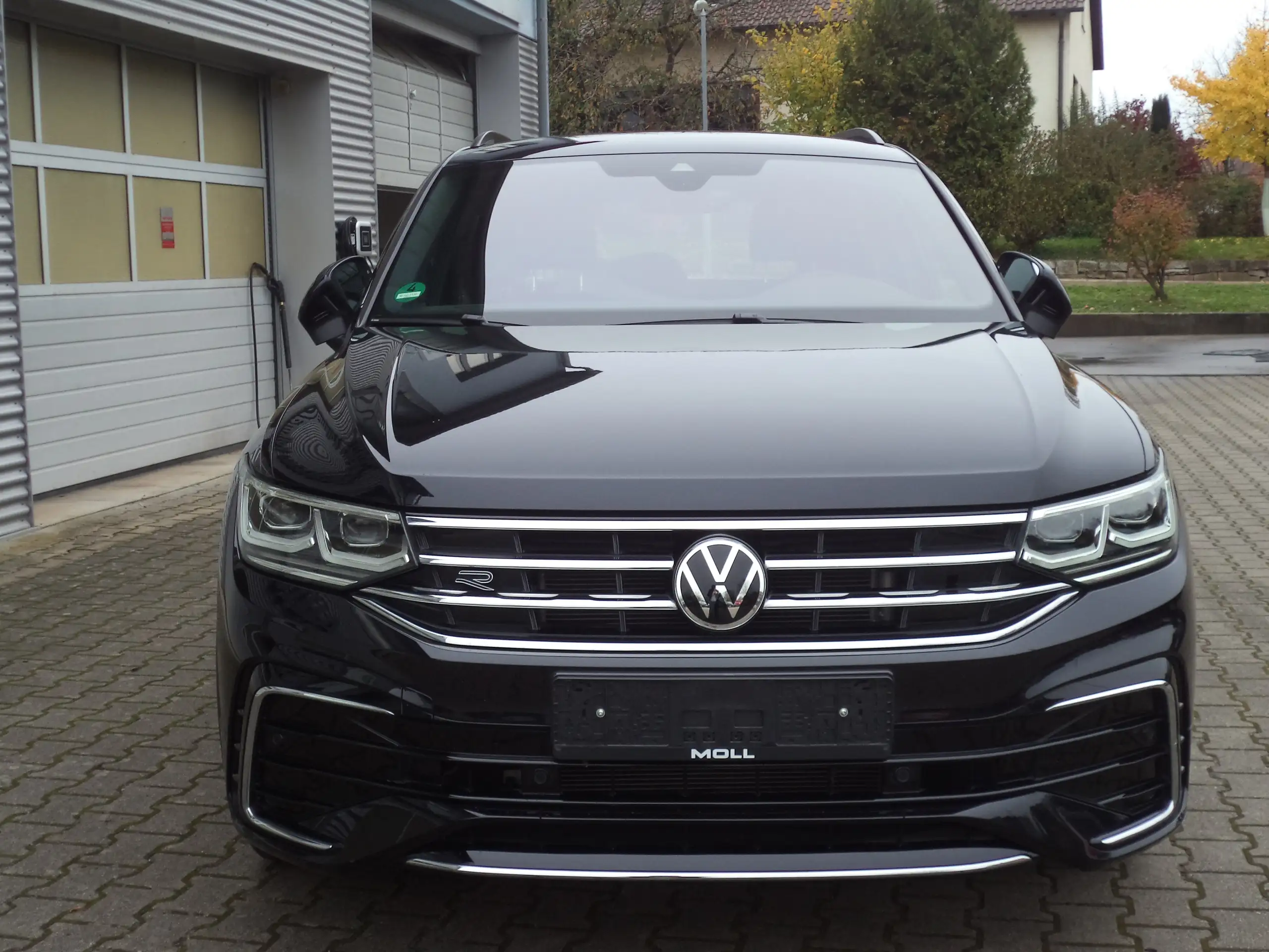 Volkswagen - Tiguan