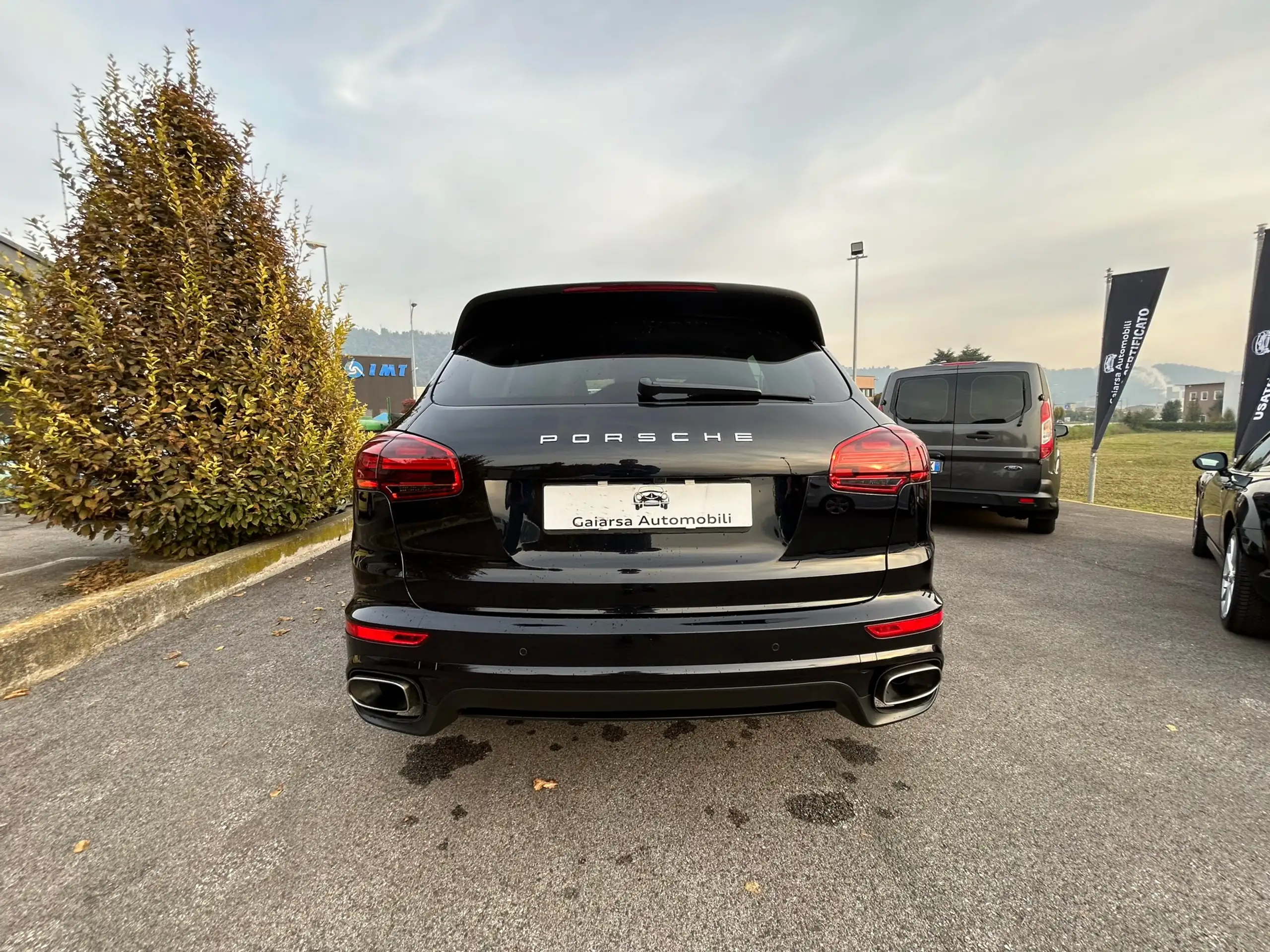 Porsche - Cayenne