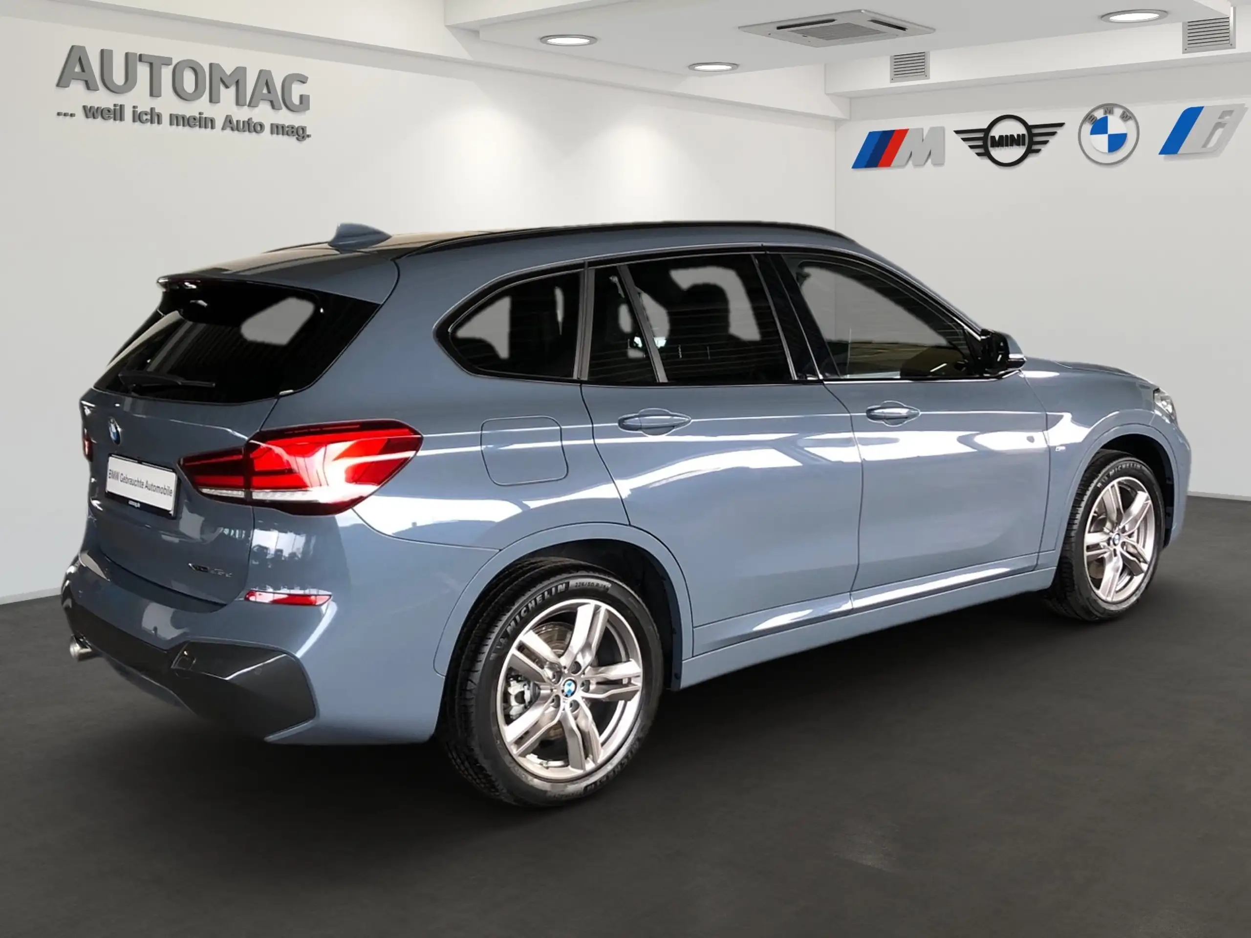 BMW - X1