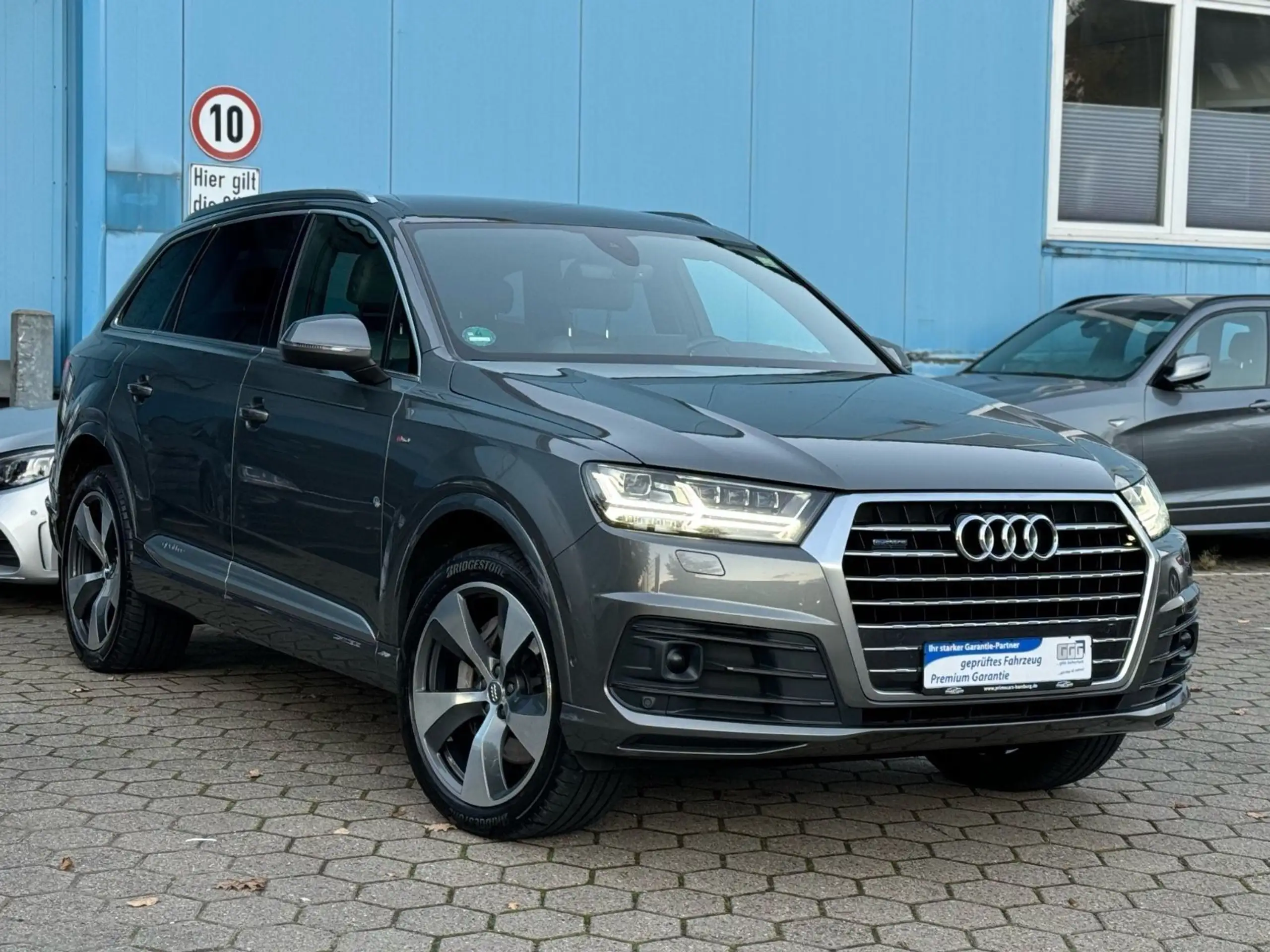 Audi - Q7