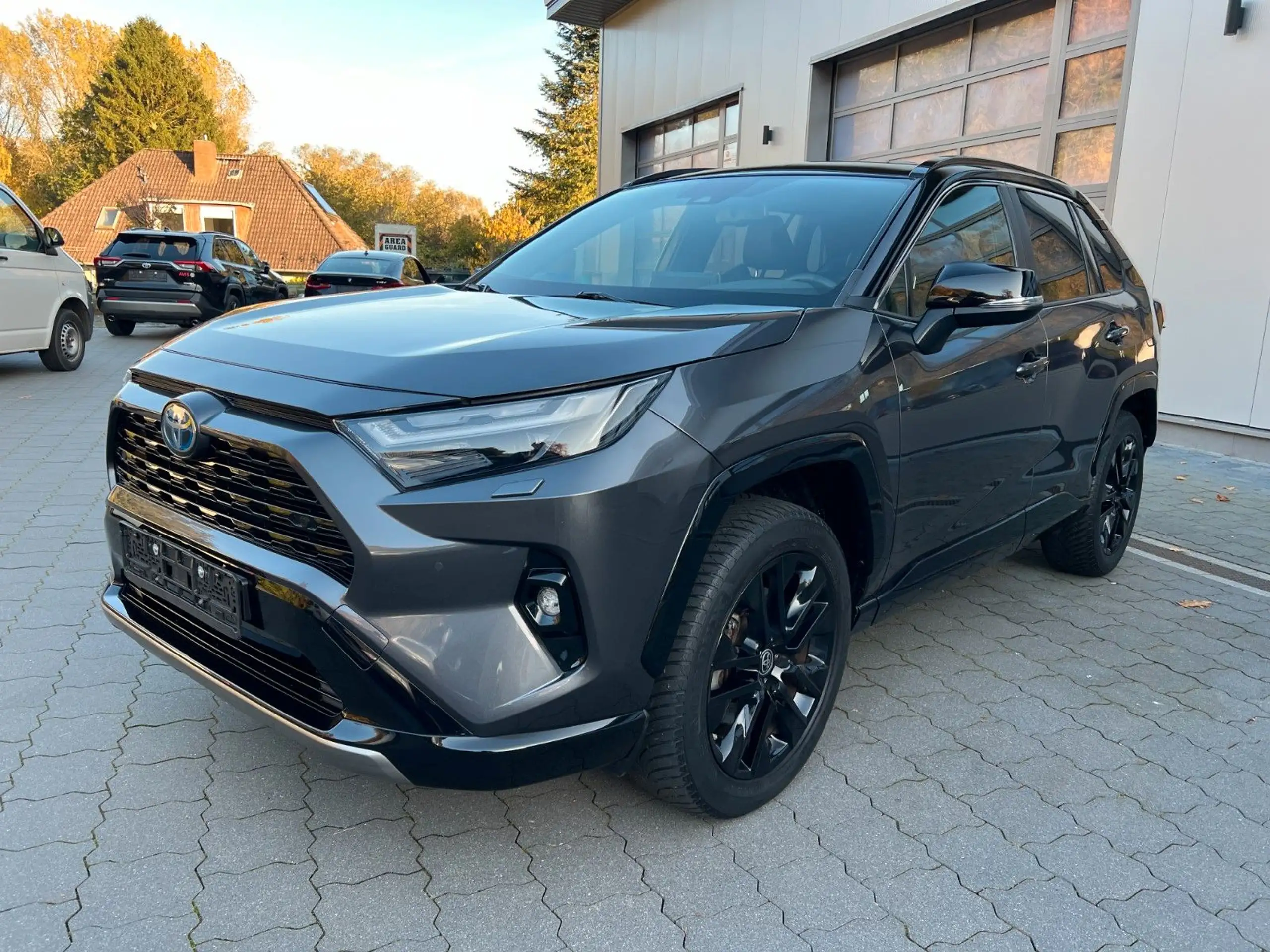 Toyota - RAV 4