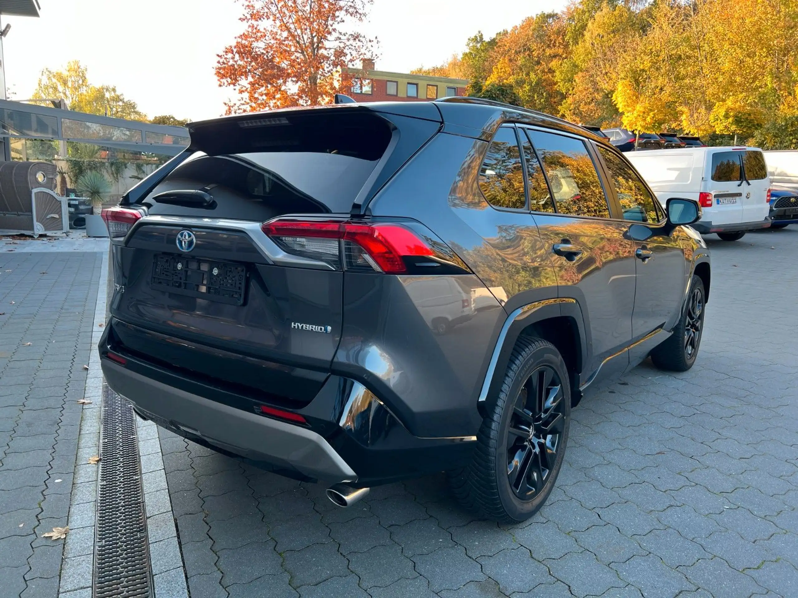 Toyota - RAV 4