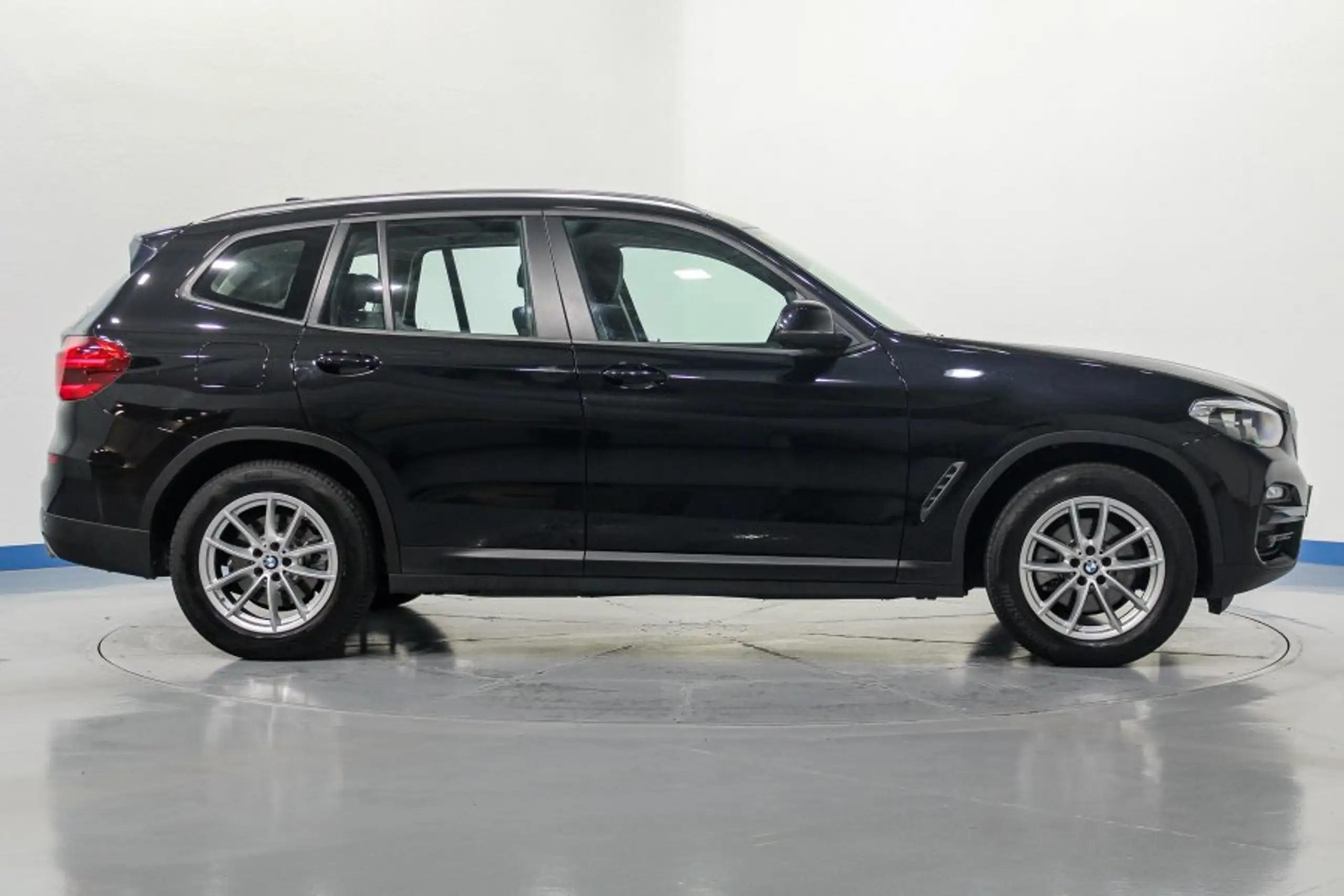 BMW - X3