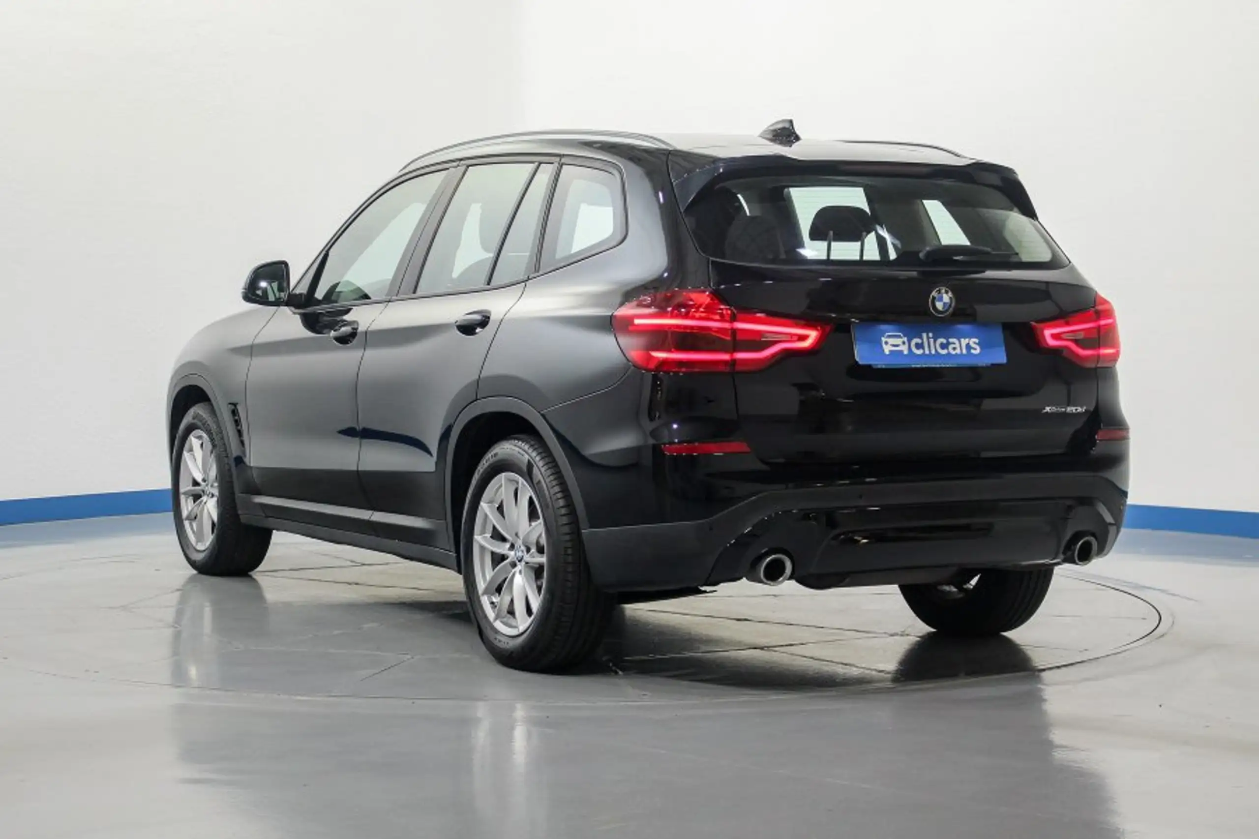 BMW - X3