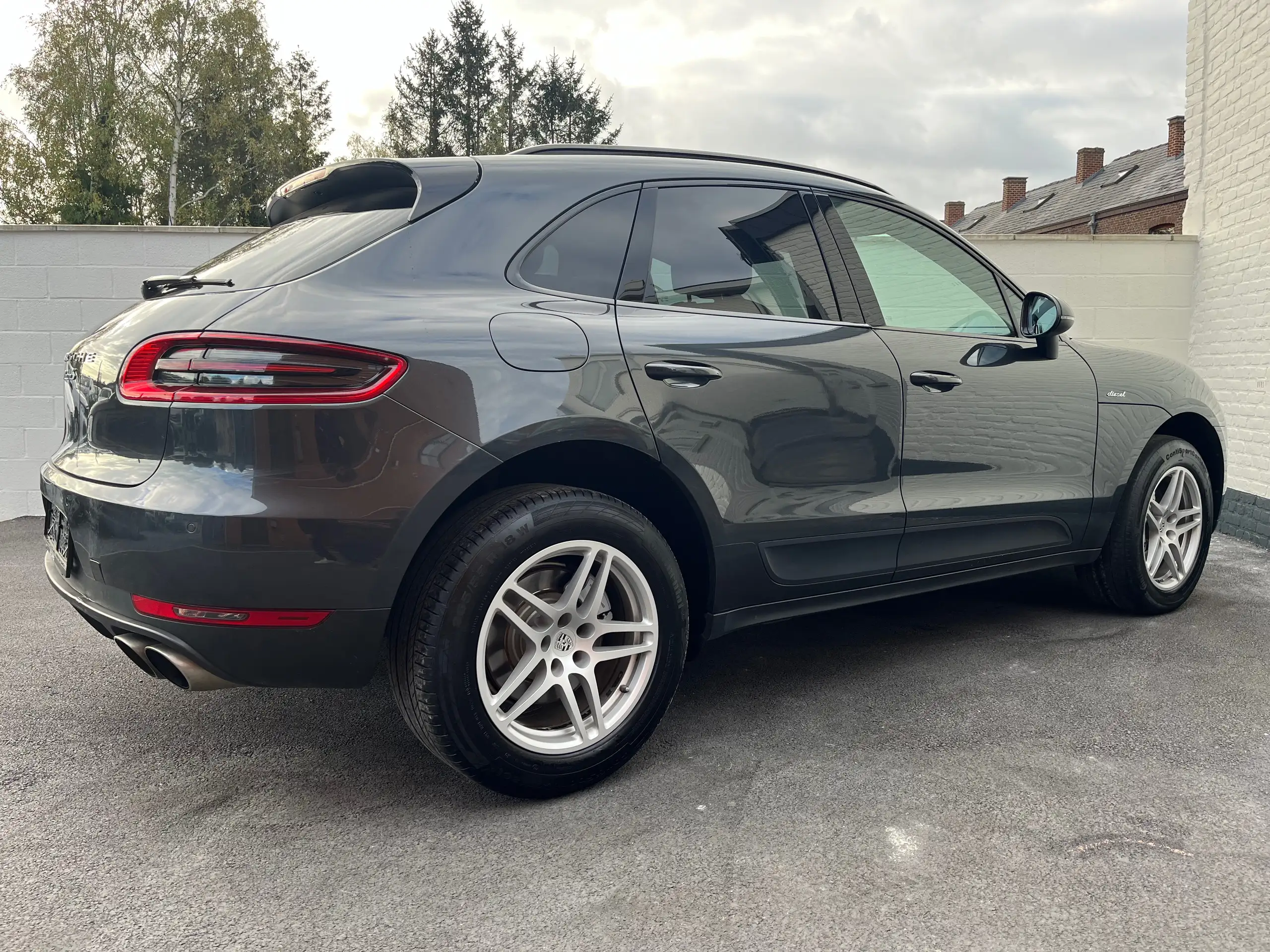 Porsche - Macan