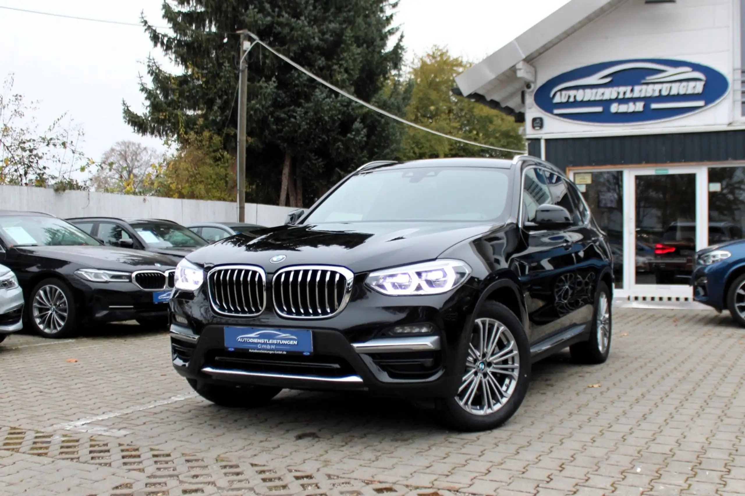 BMW - X3