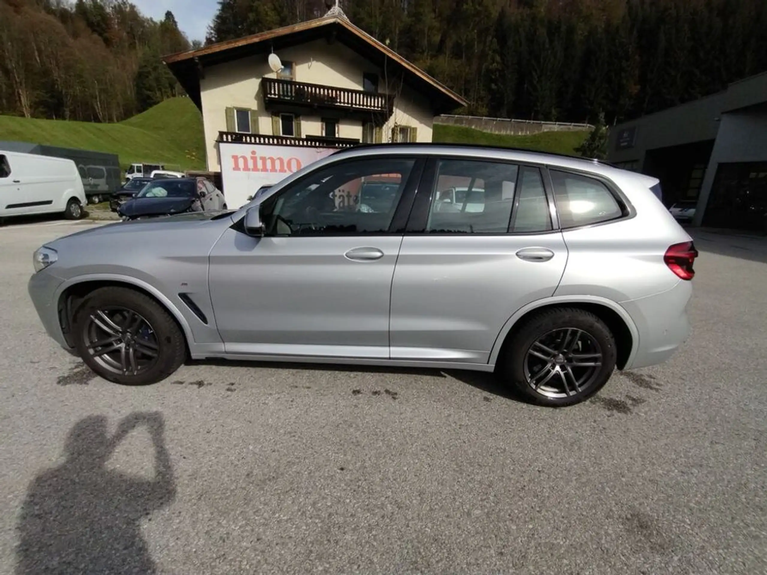 BMW - X3