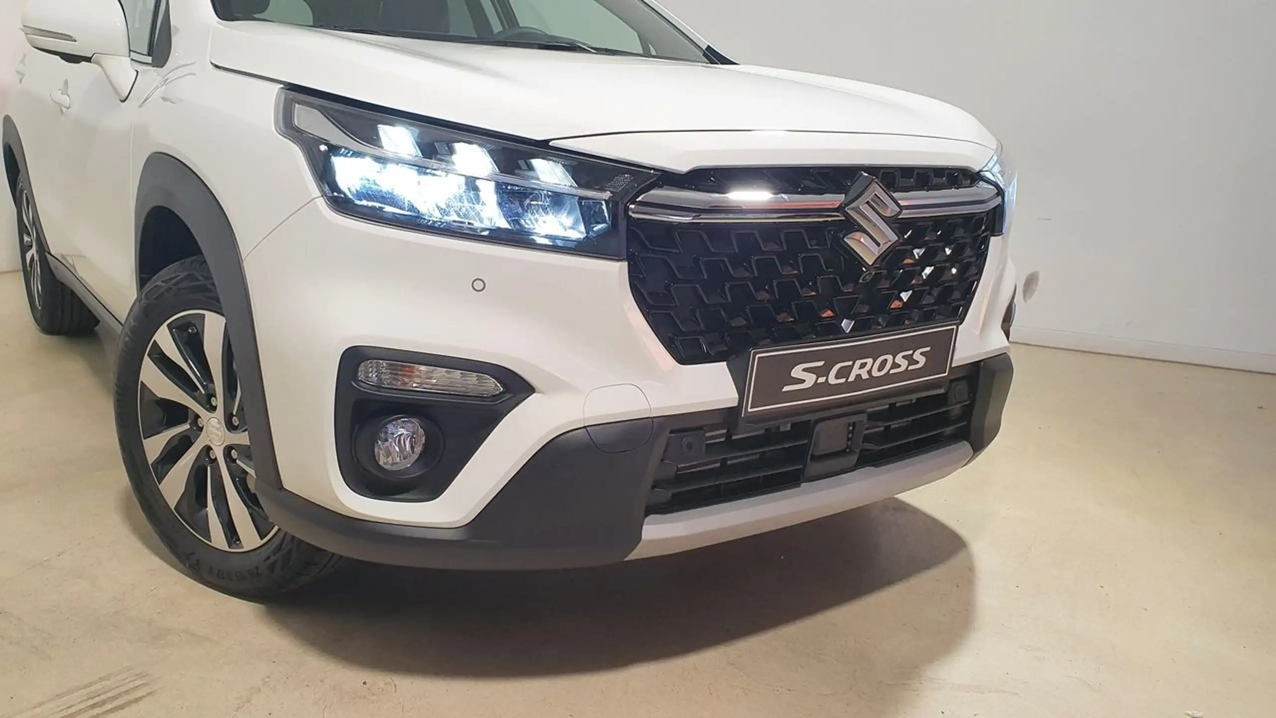 Suzuki - SX4 S-Cross