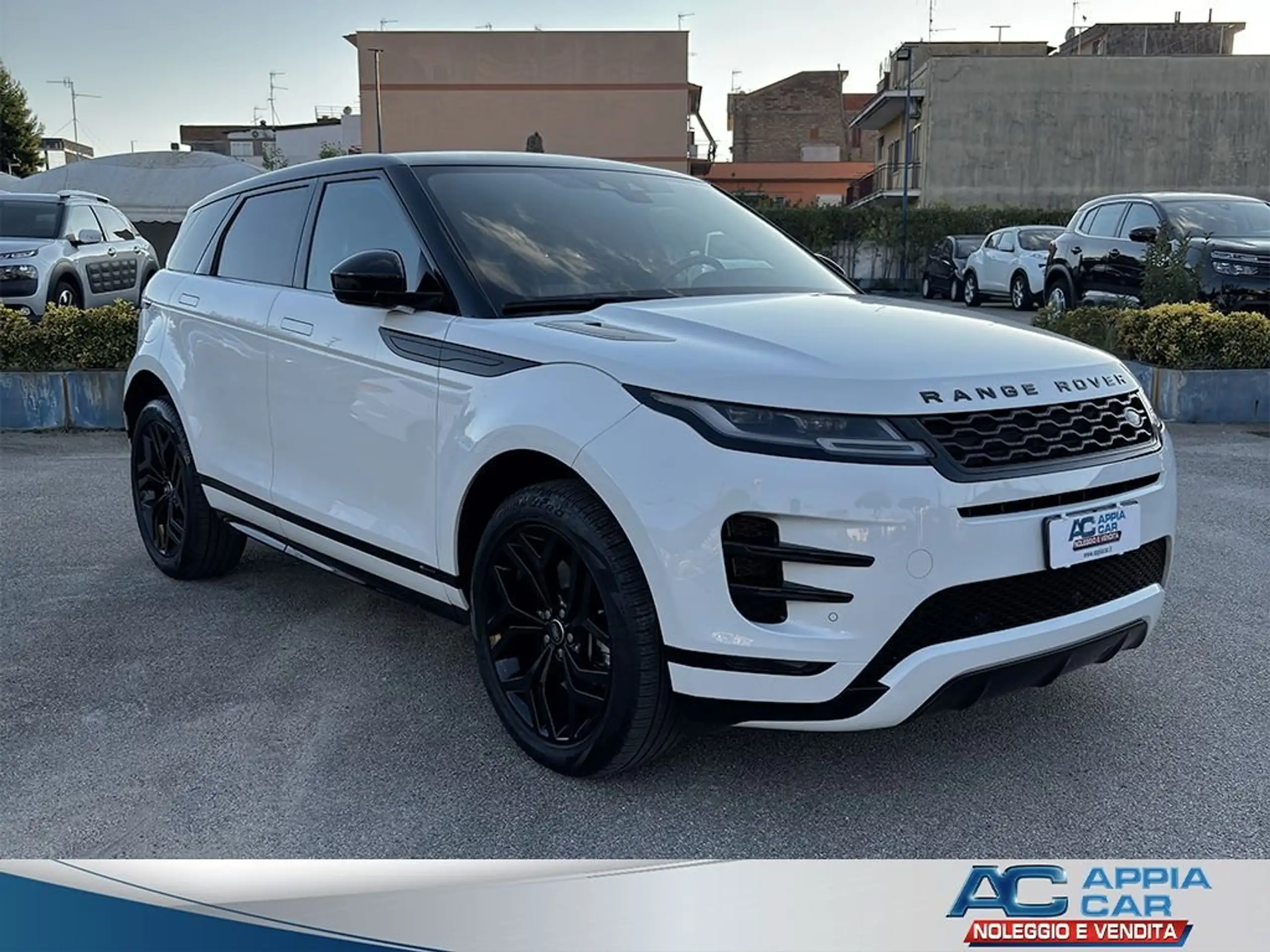 Land Rover - Range Rover Evoque