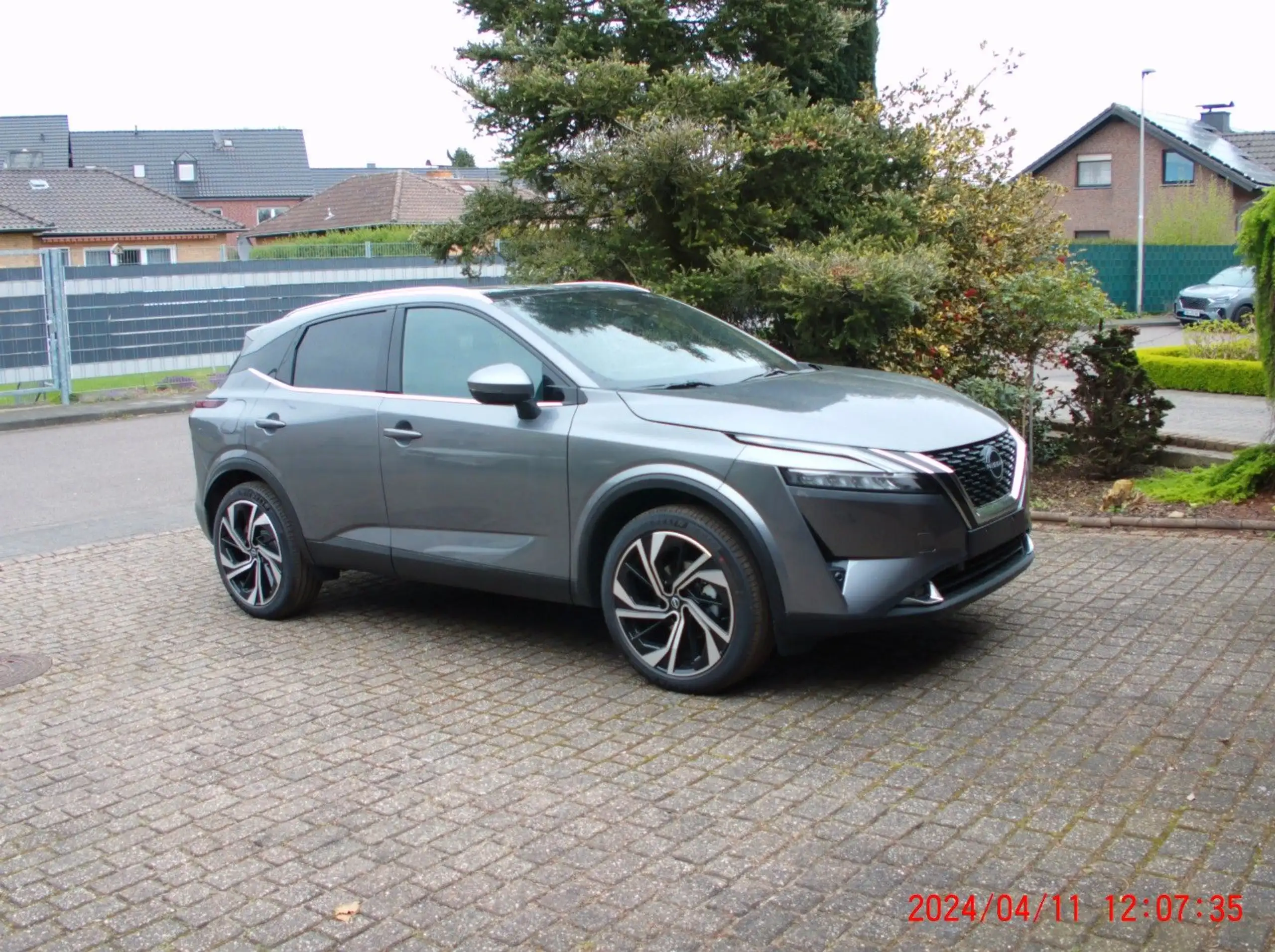 Nissan - Qashqai