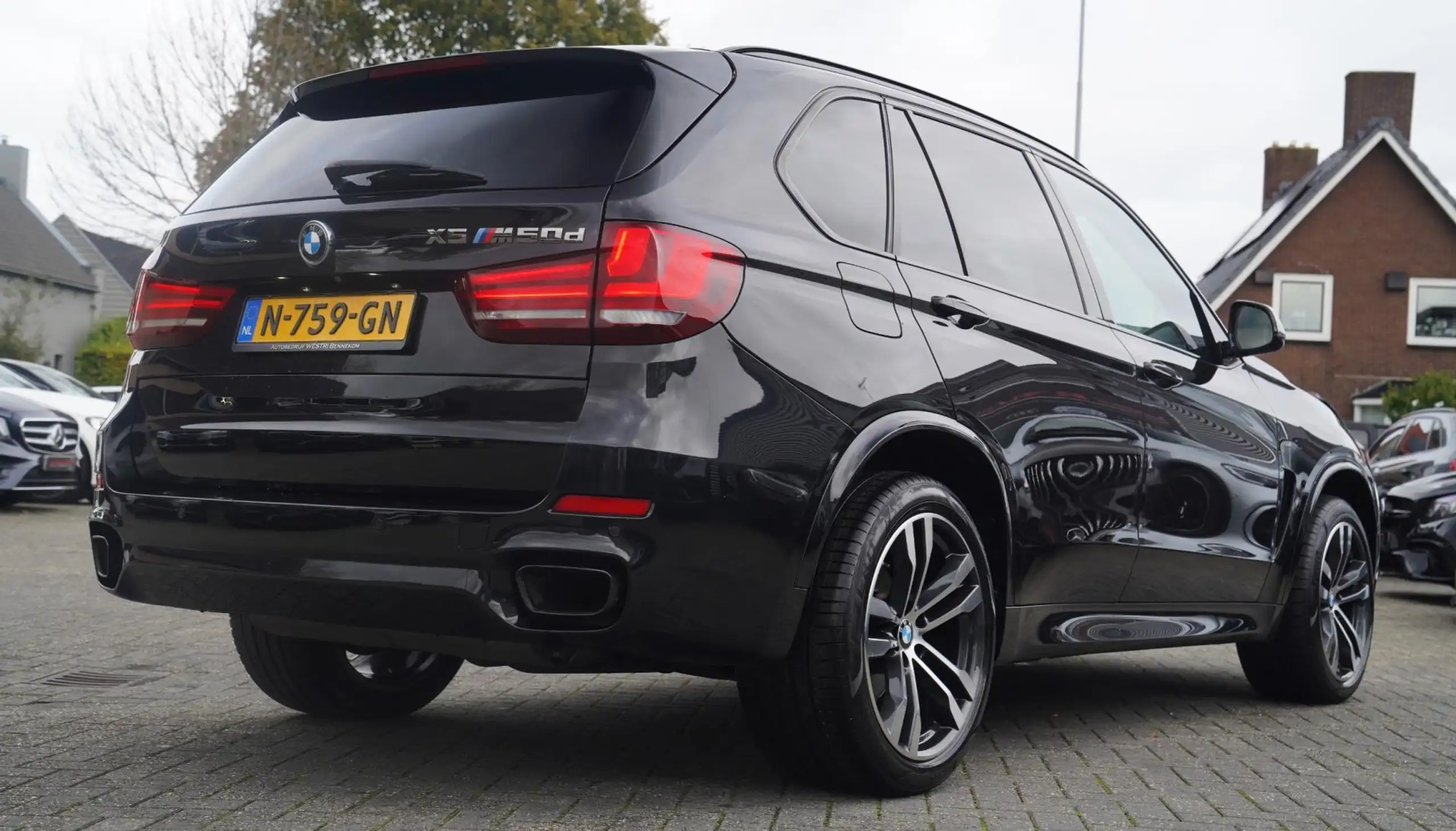 BMW - X5