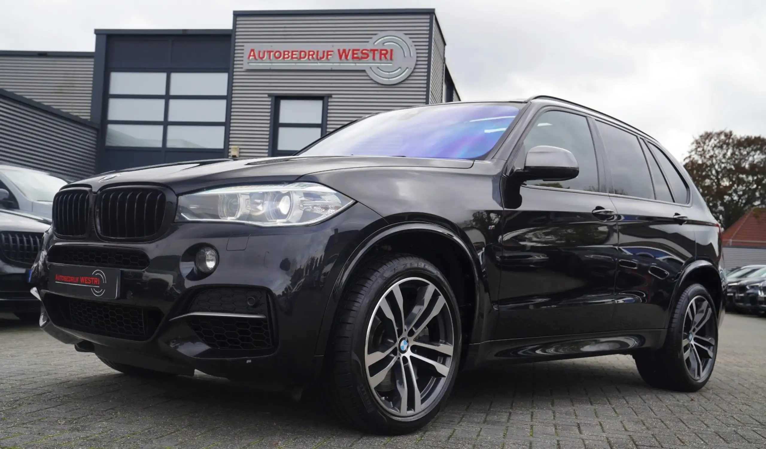 BMW - X5