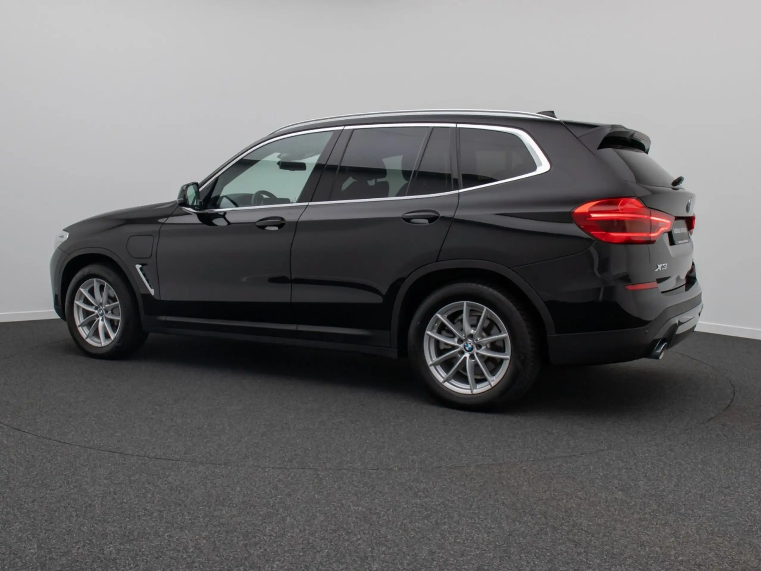 BMW - X3