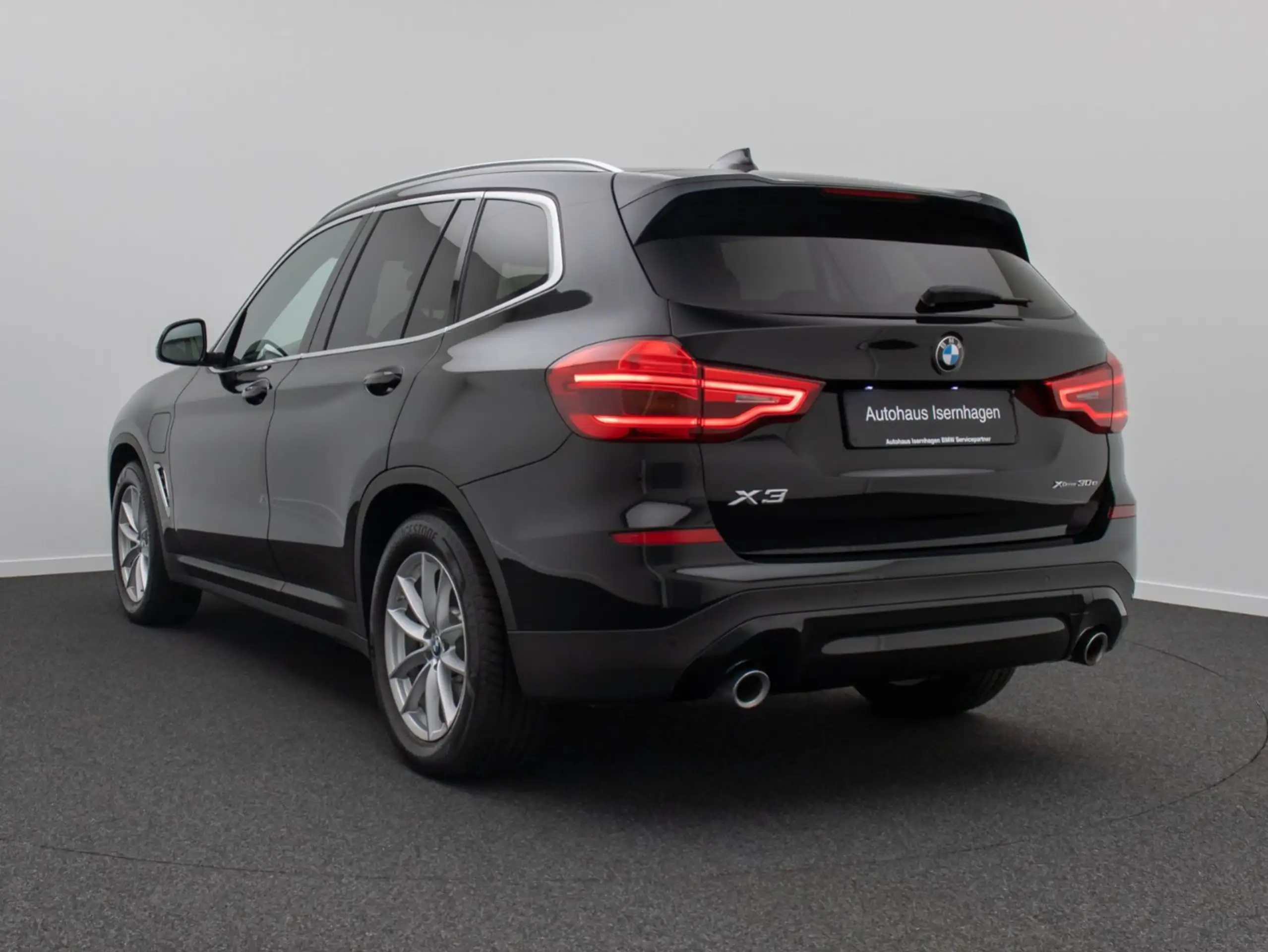 BMW - X3