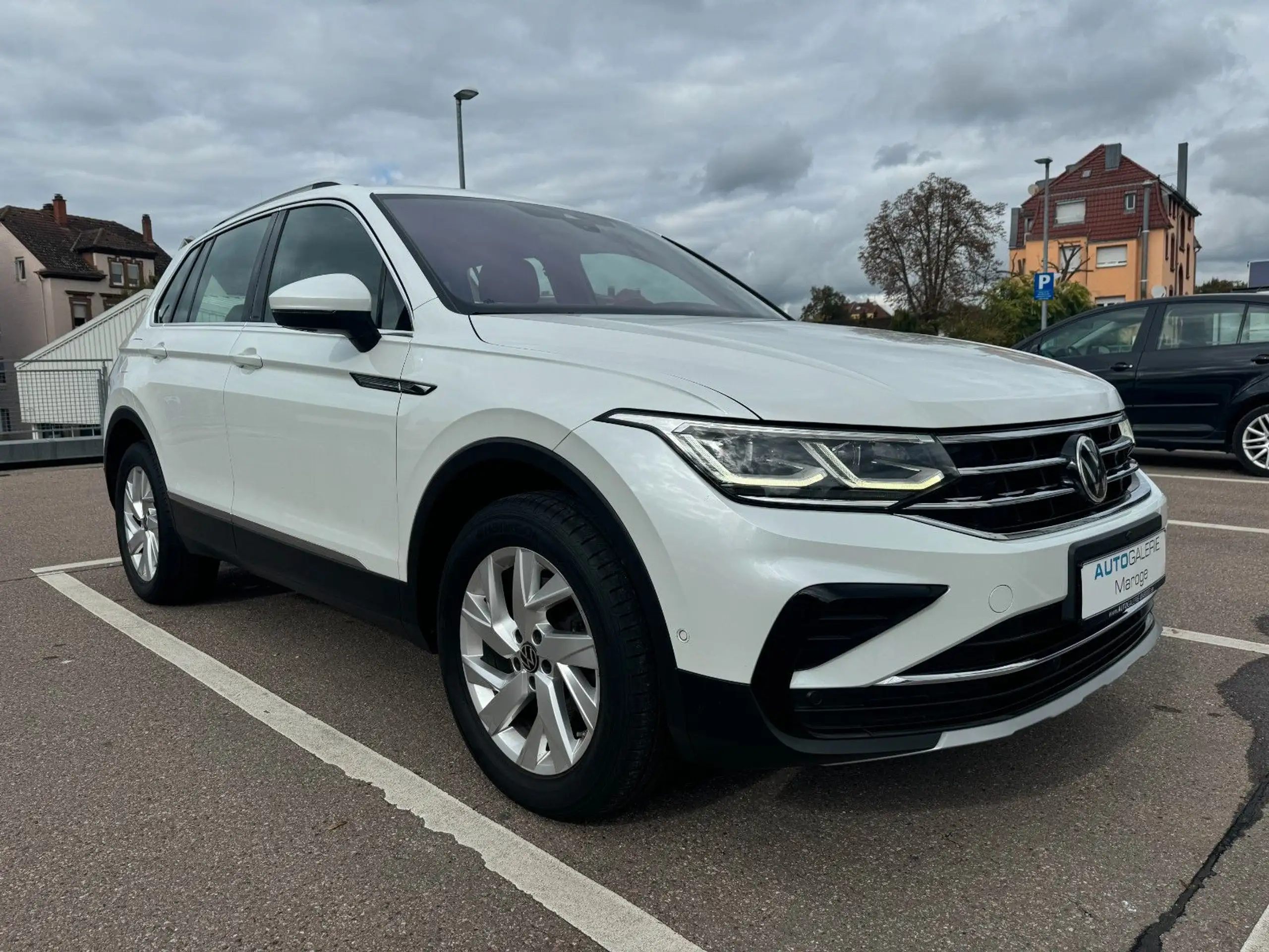 Volkswagen - Tiguan