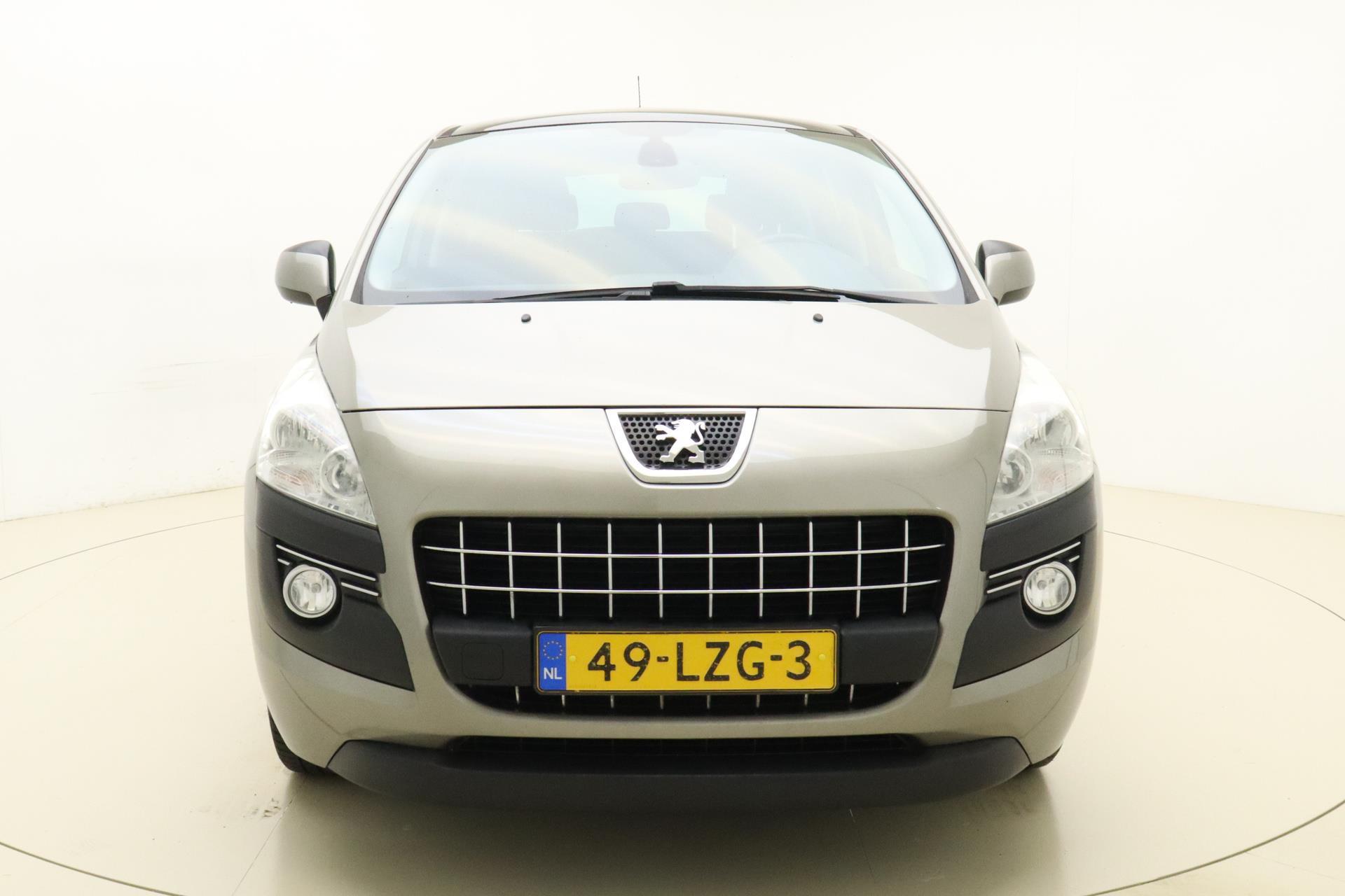 Peugeot - 3008