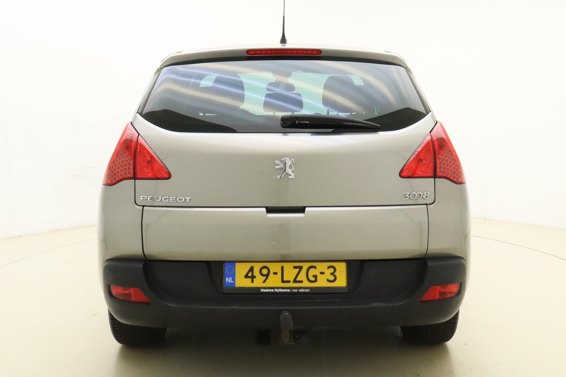 Peugeot - 3008