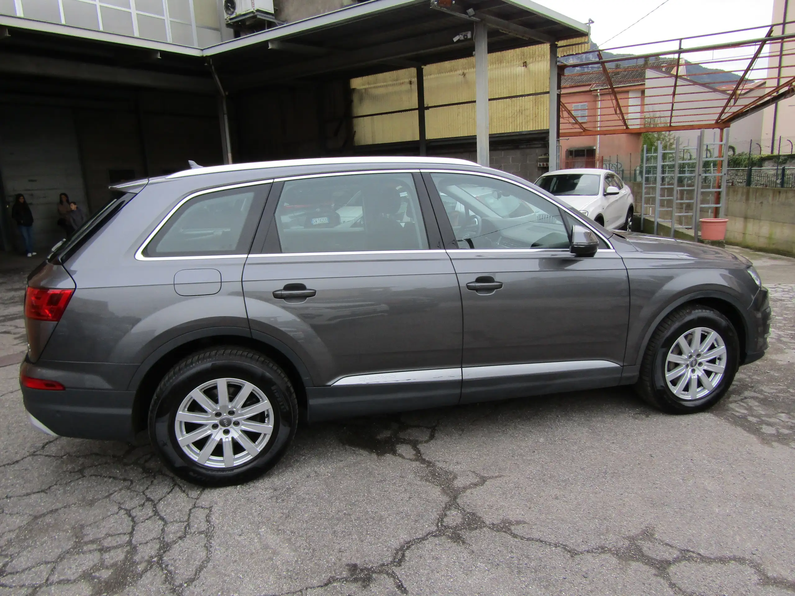 Audi - Q7