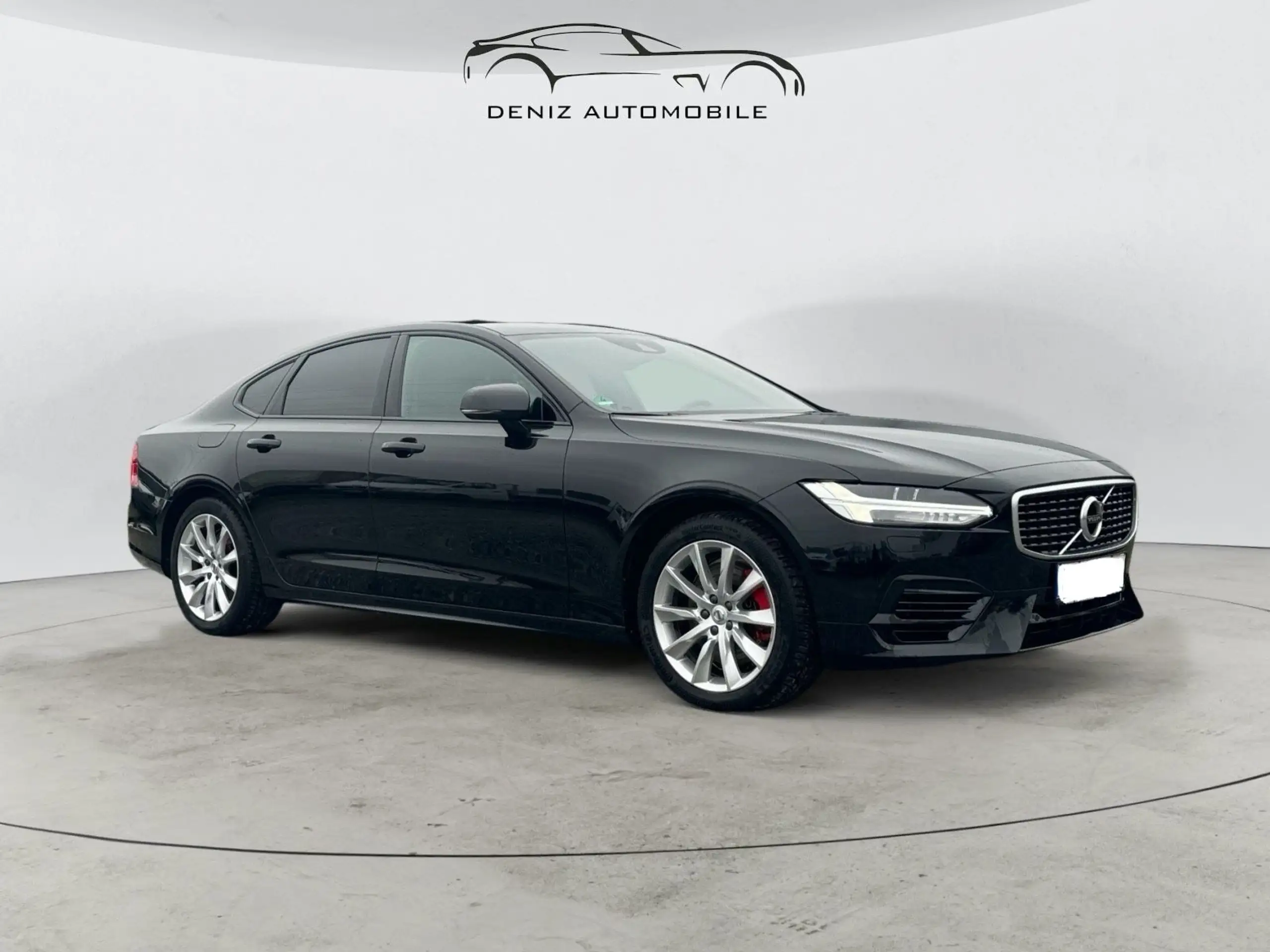 Volvo - S90