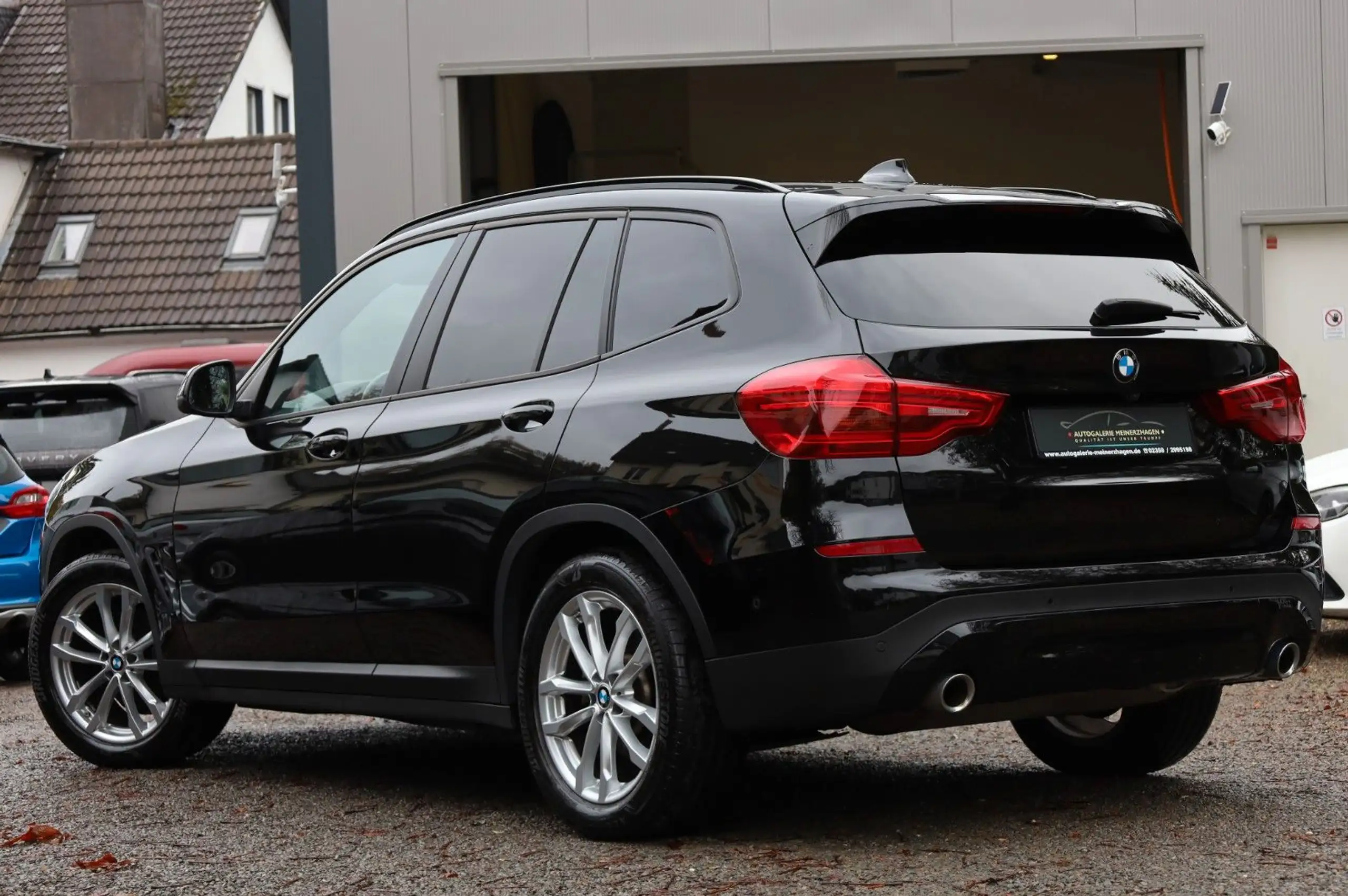 BMW - X3