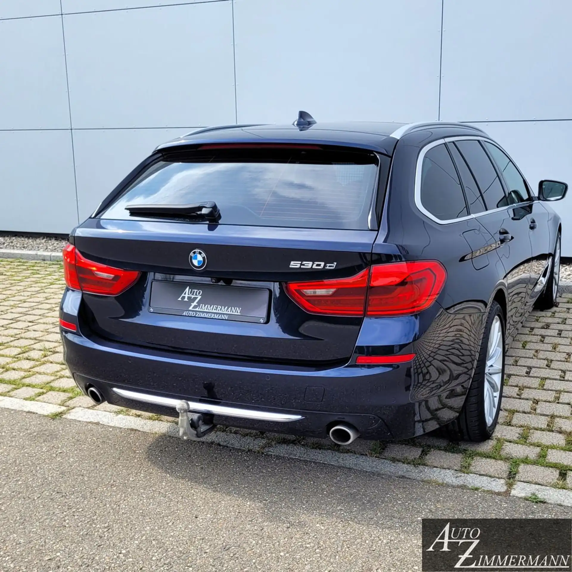 BMW - 530