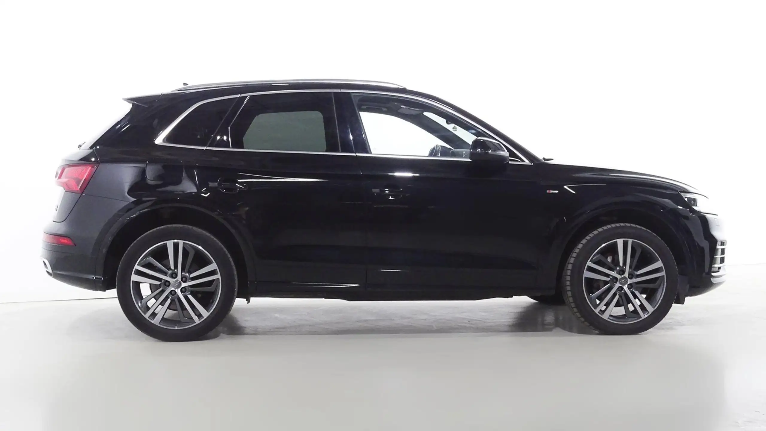 Audi - Q5