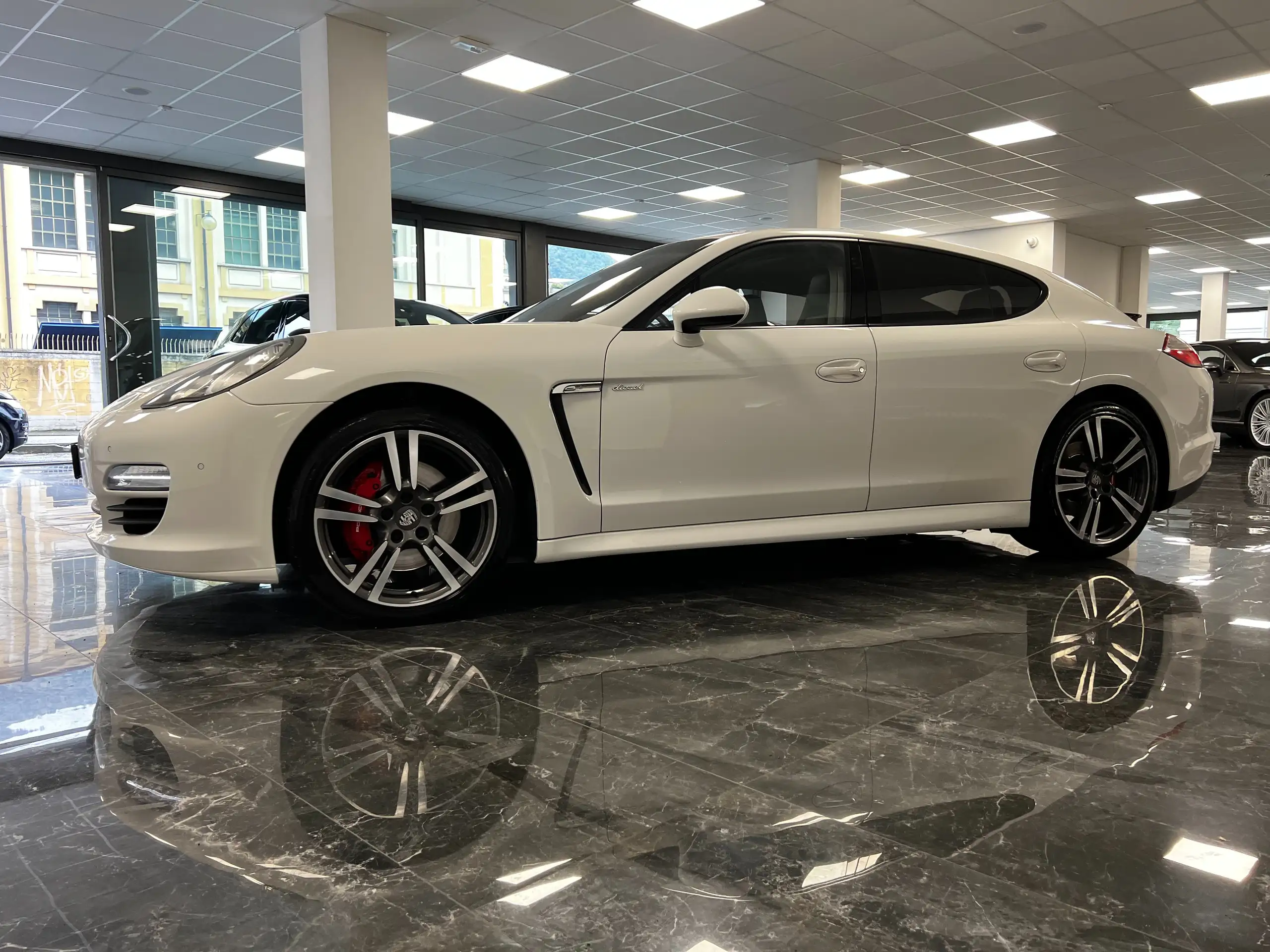 Porsche - Panamera