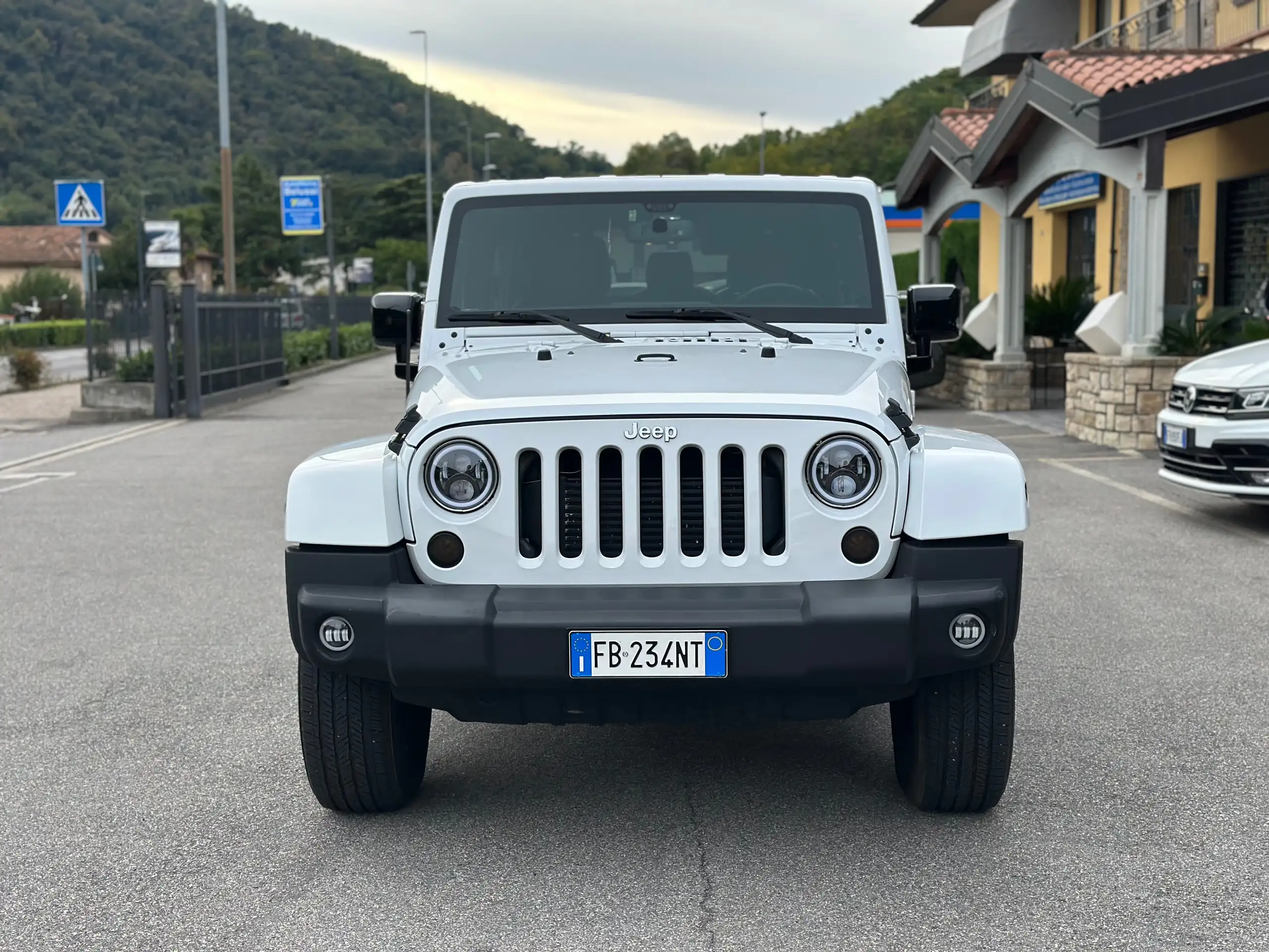 Jeep - Wrangler