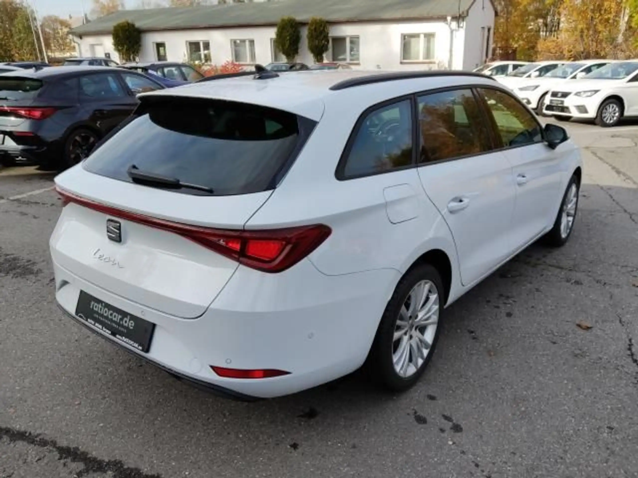 SEAT - Leon