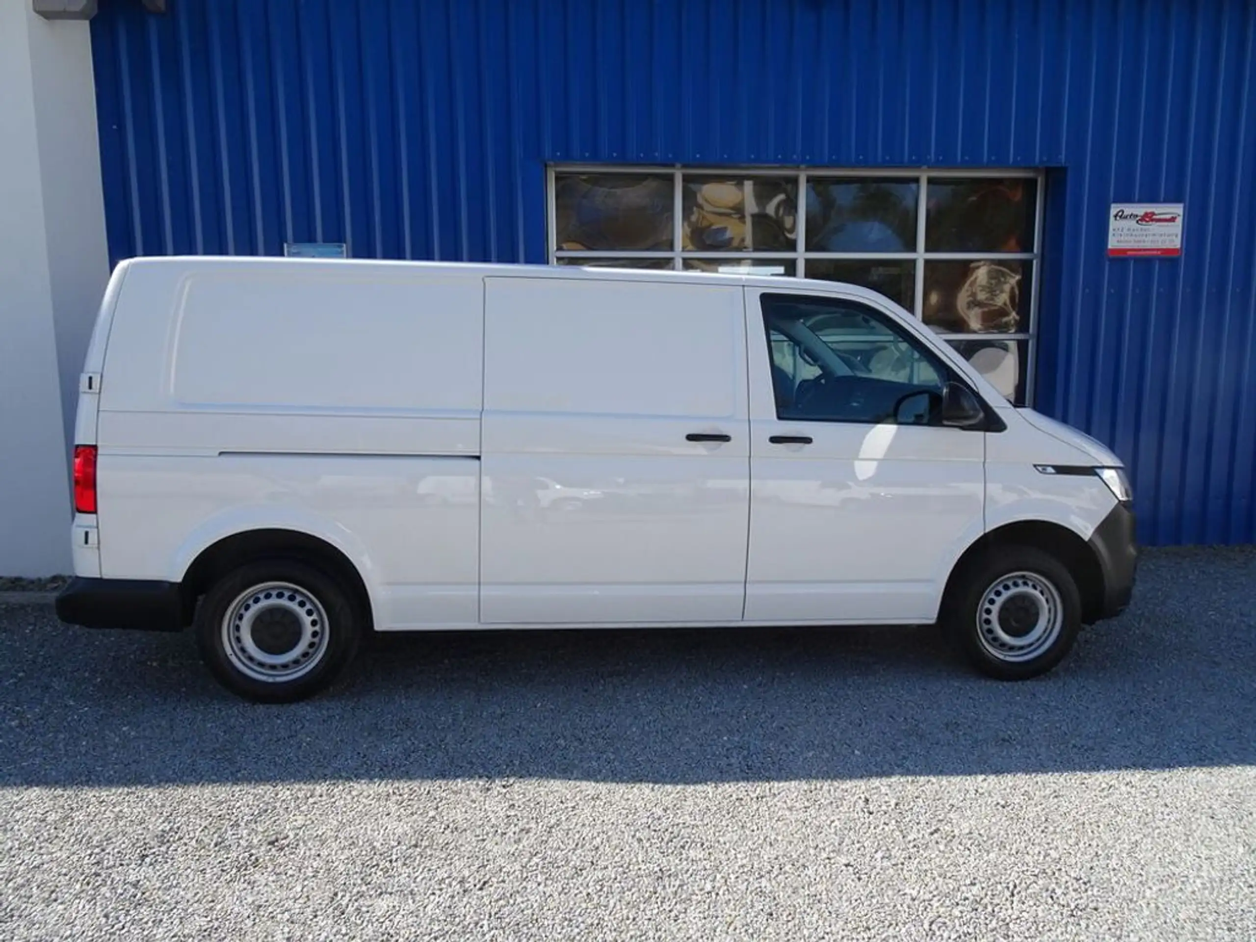 Volkswagen - T6.1 Transporter