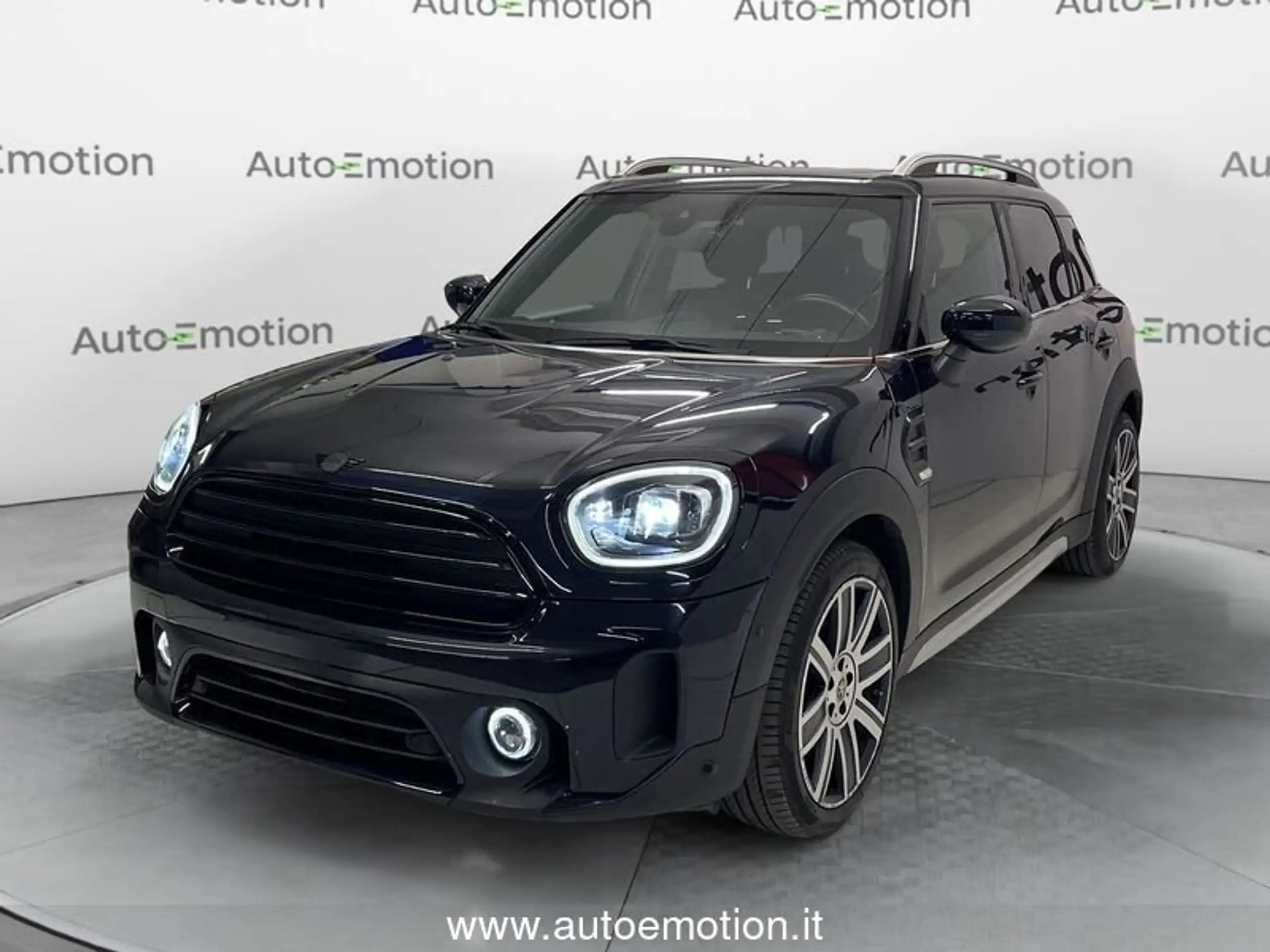 MINI - Cooper D Countryman