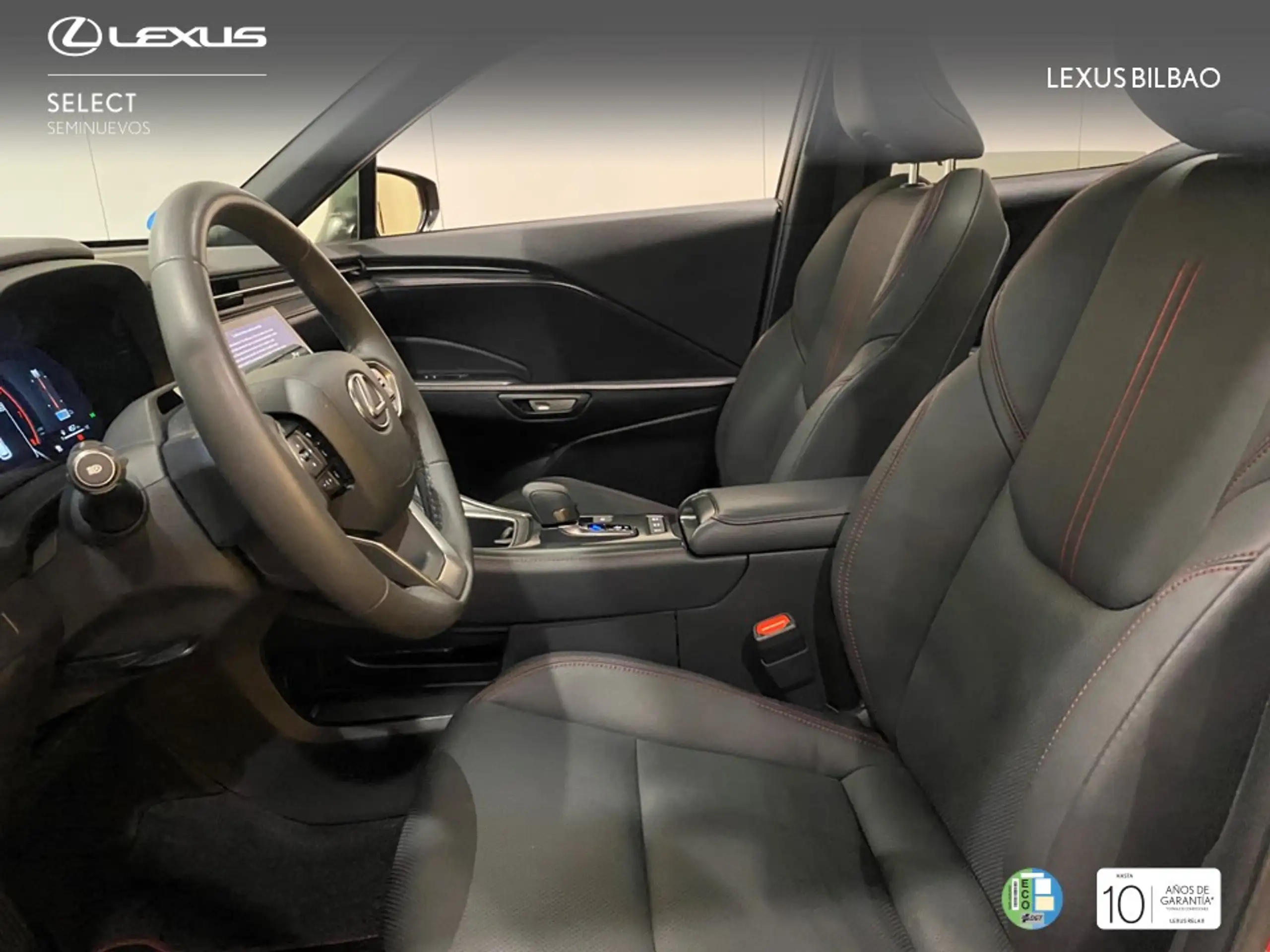 Lexus - LBX